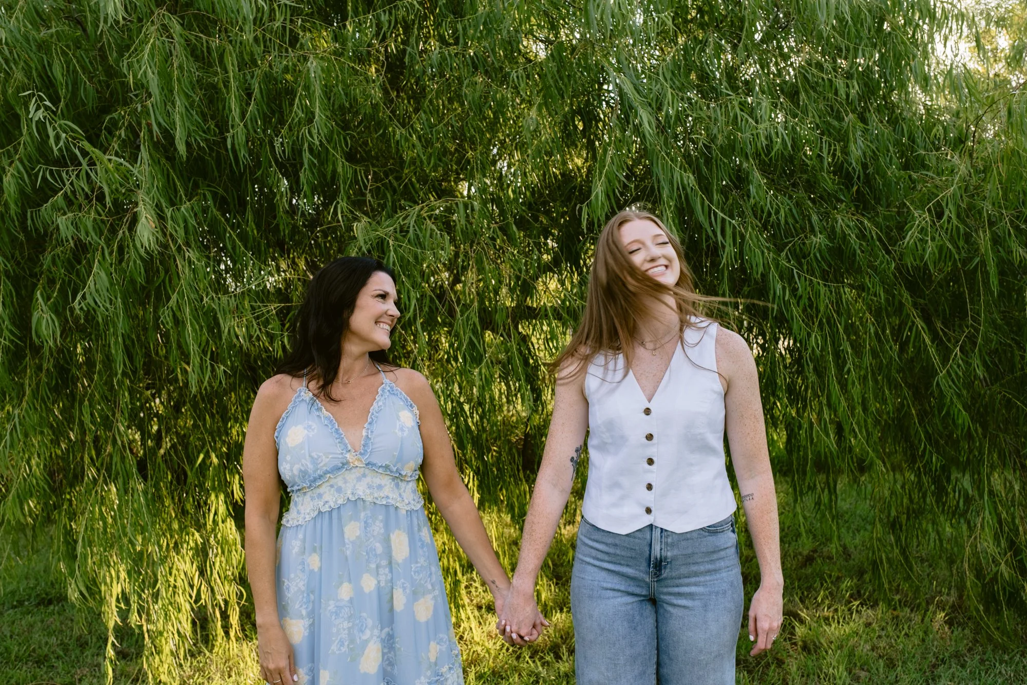 GivernyEngagementLesleyAbigail_0026.jpg