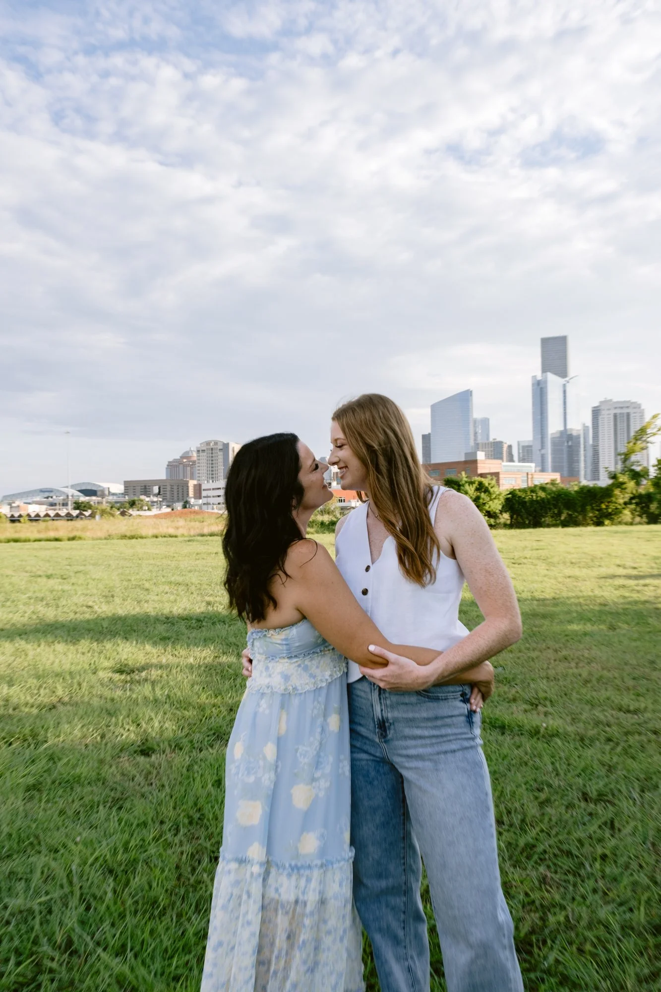 GivernyEngagementLesleyAbigail_0033.jpg