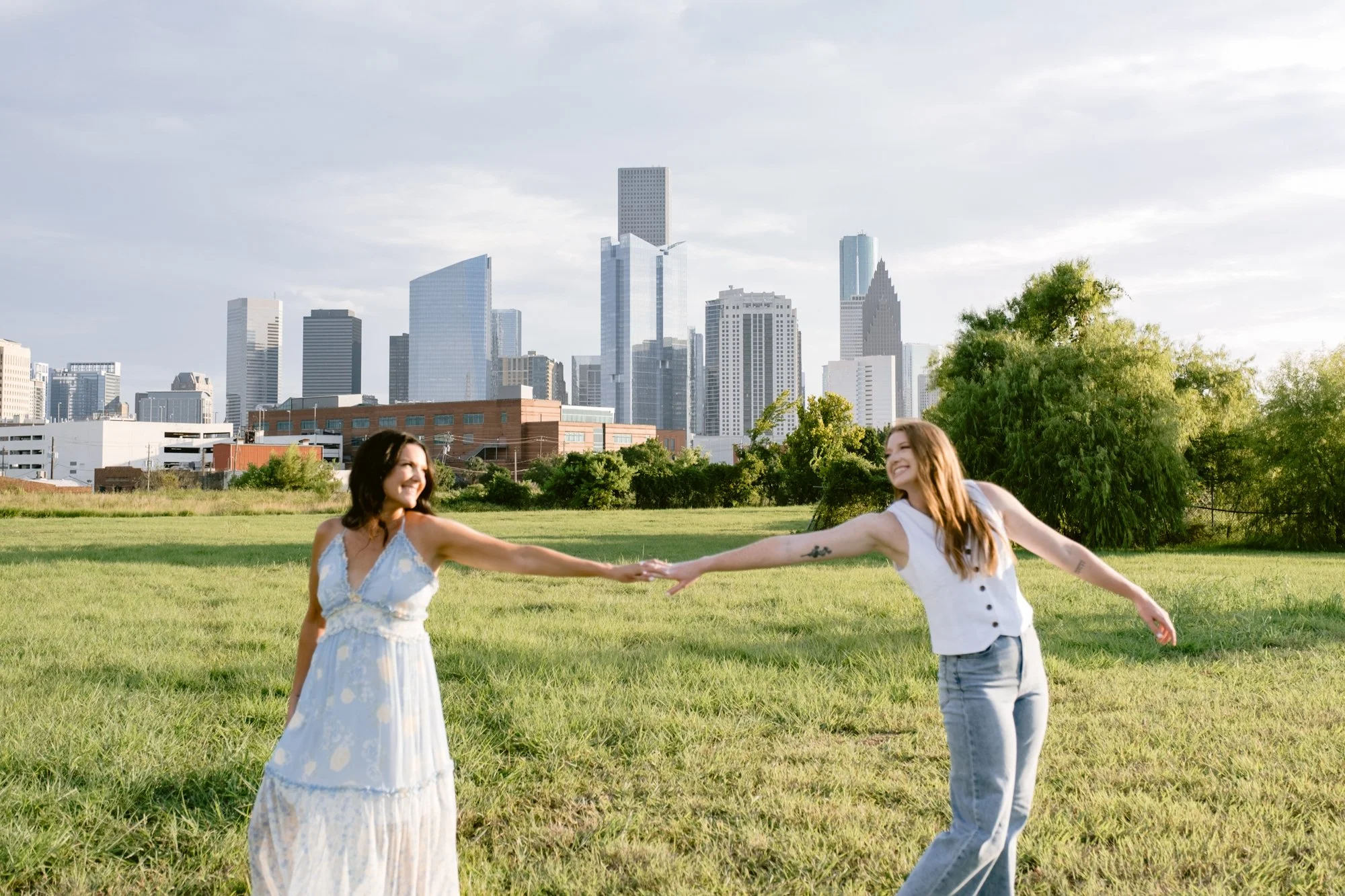 GivernyEngagementLesleyAbigail_0038.jpg