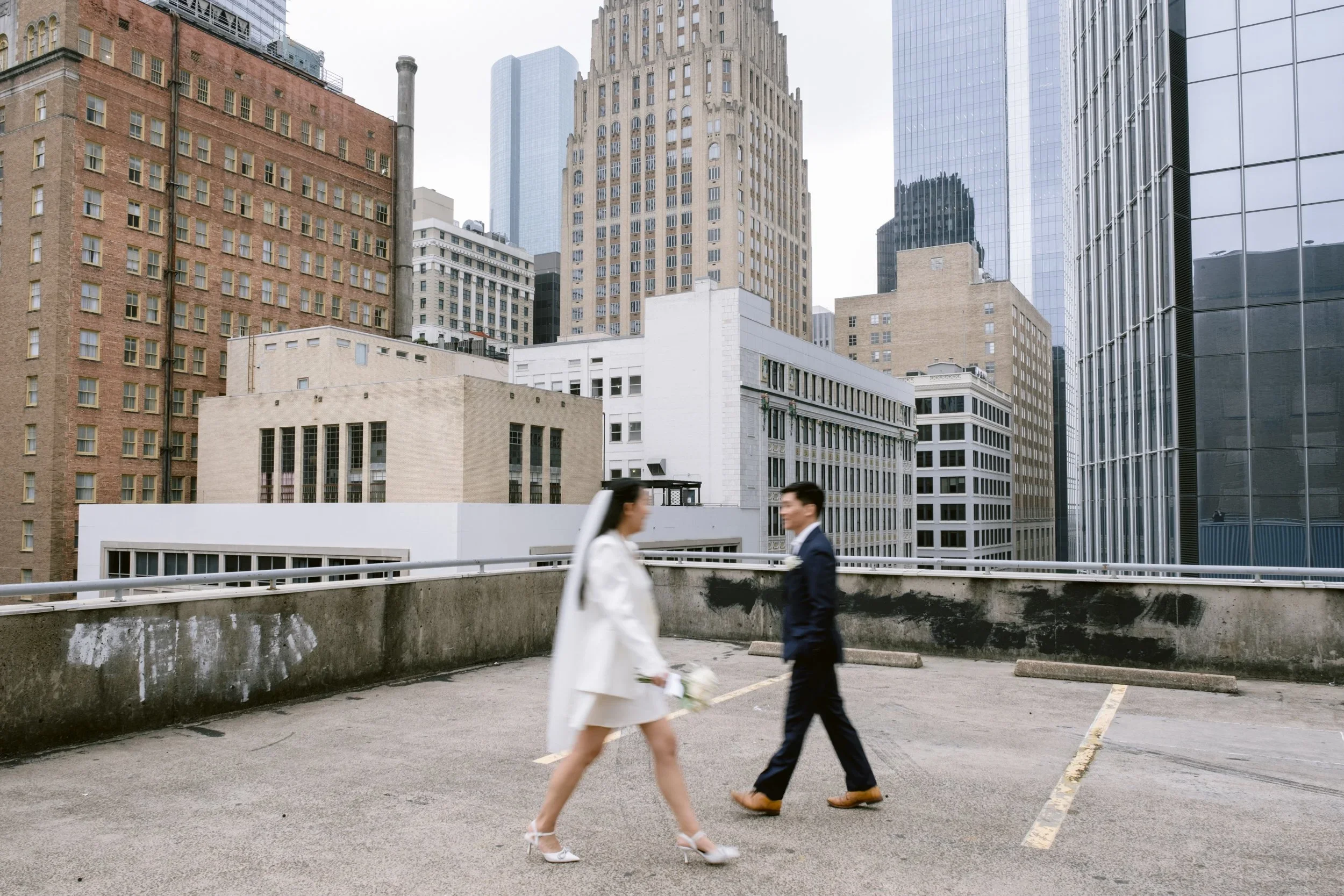 Giverny-Houston-Wedding-Photographer-Elopement-Downtown-SuetyPaul_0022.webp