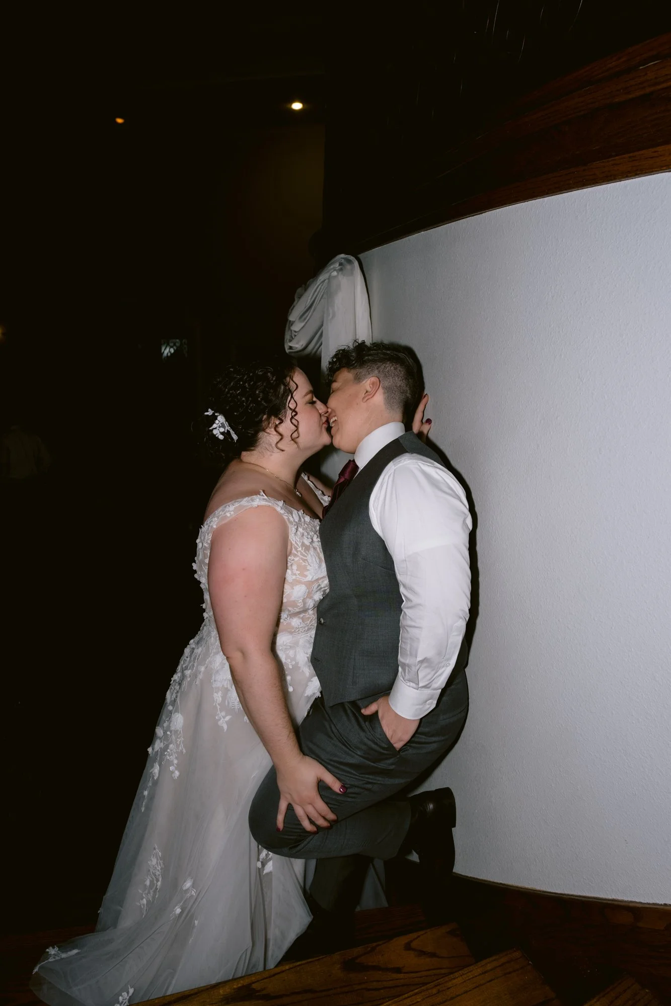 Giverny-LGBTQ-Wedding-Oak-Tree-Manor-BrittanyAmanda_0148.jpg