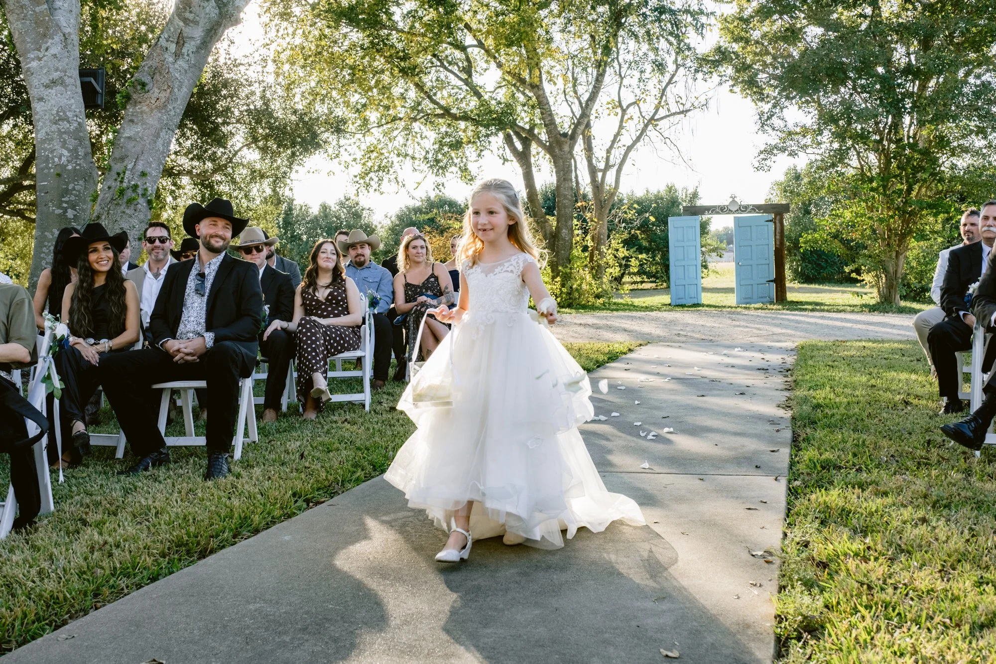 Giverny-Houston-TX-Hill-Country-Wedding-Photographer-The-Taylor-Mansion-ElizabethAndy_0046.jpg