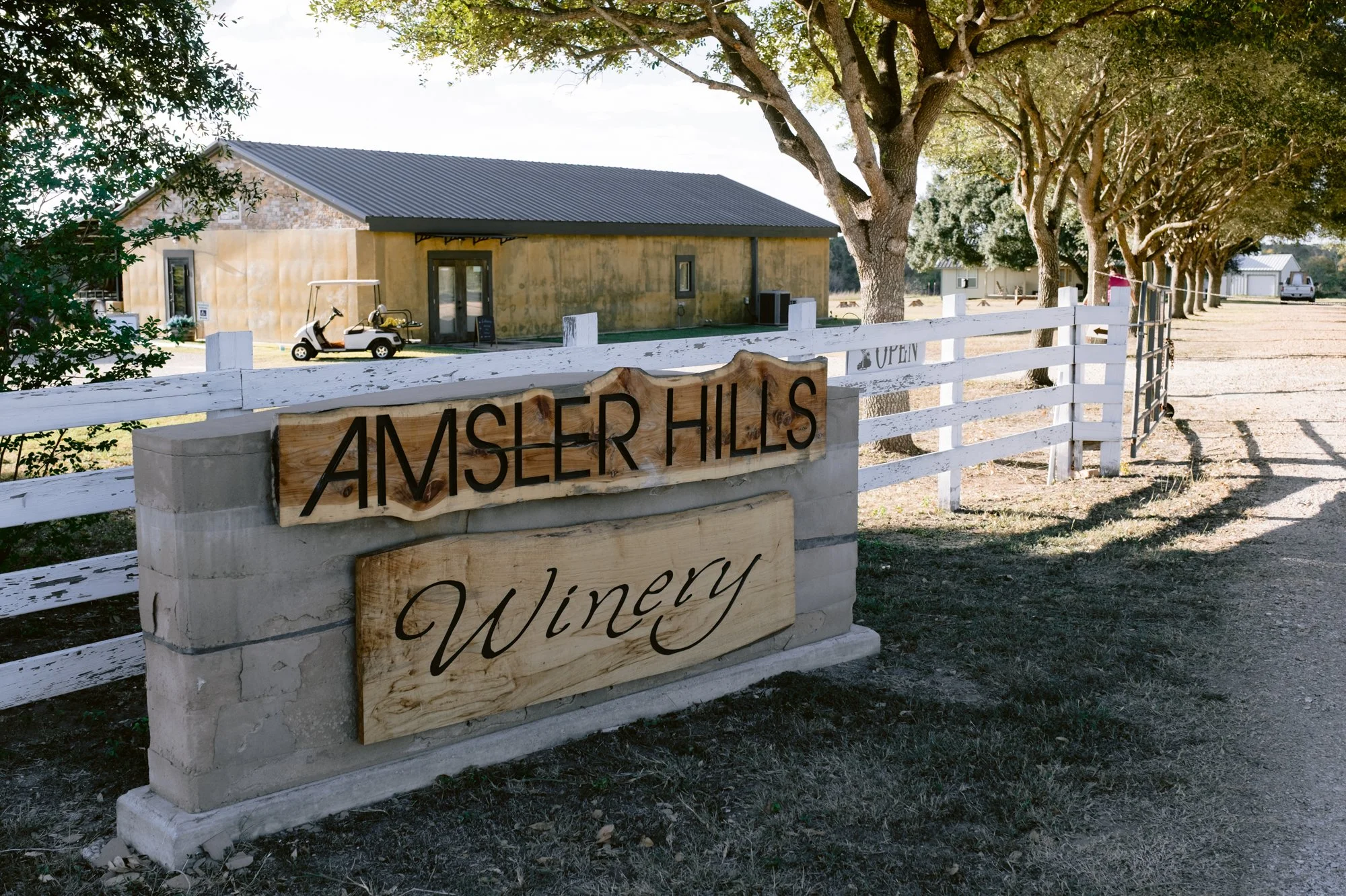 Giverny-Hill-Country-Wedding-Amsler-Hills-Winery-VictoriaZack25_0006.jpg