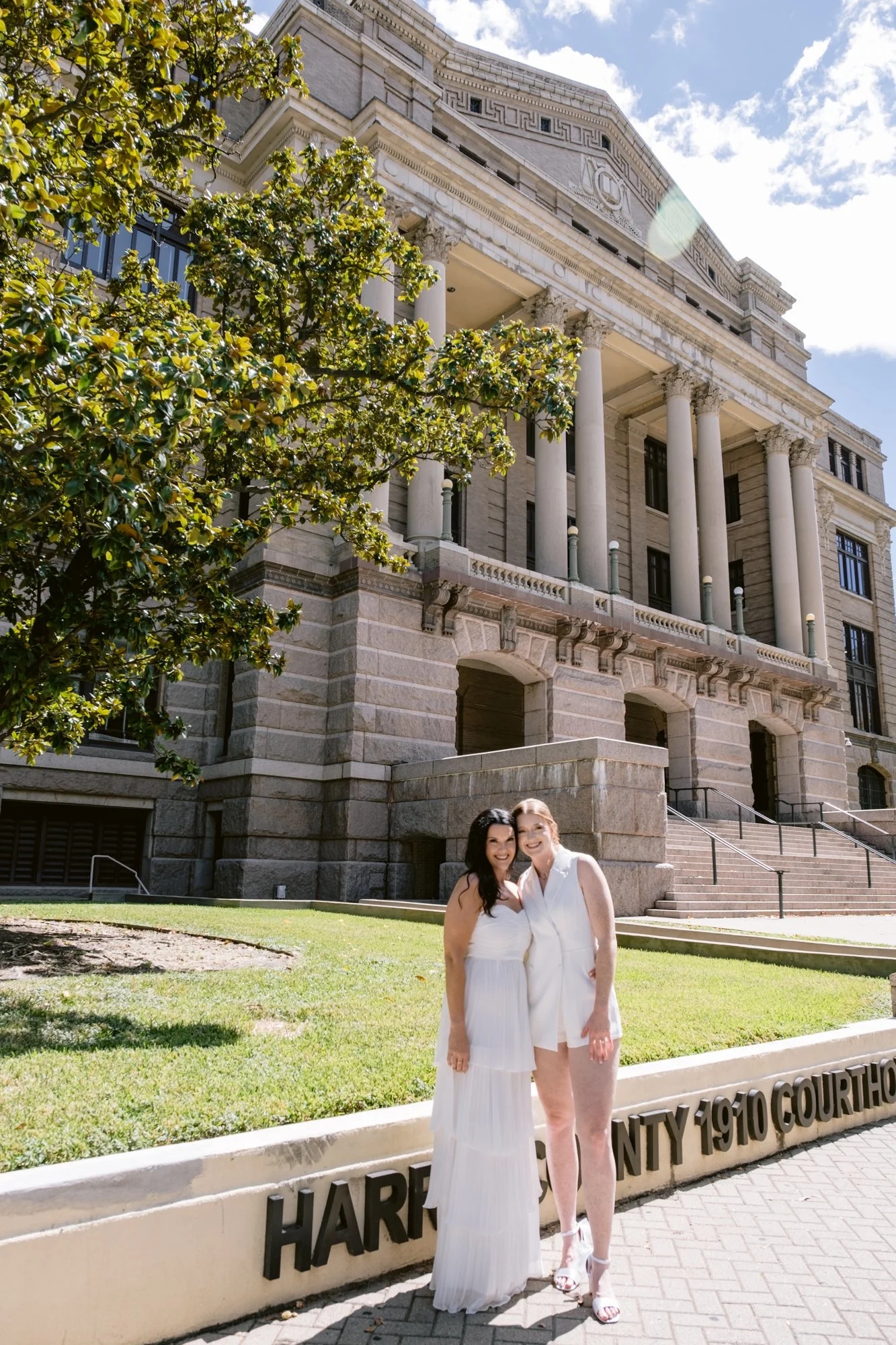 Giverny-Wedding-Elopement-1910-Historic-Courthouse-LGBTQ-Houston-LesleyAbigail25_0045.jpg