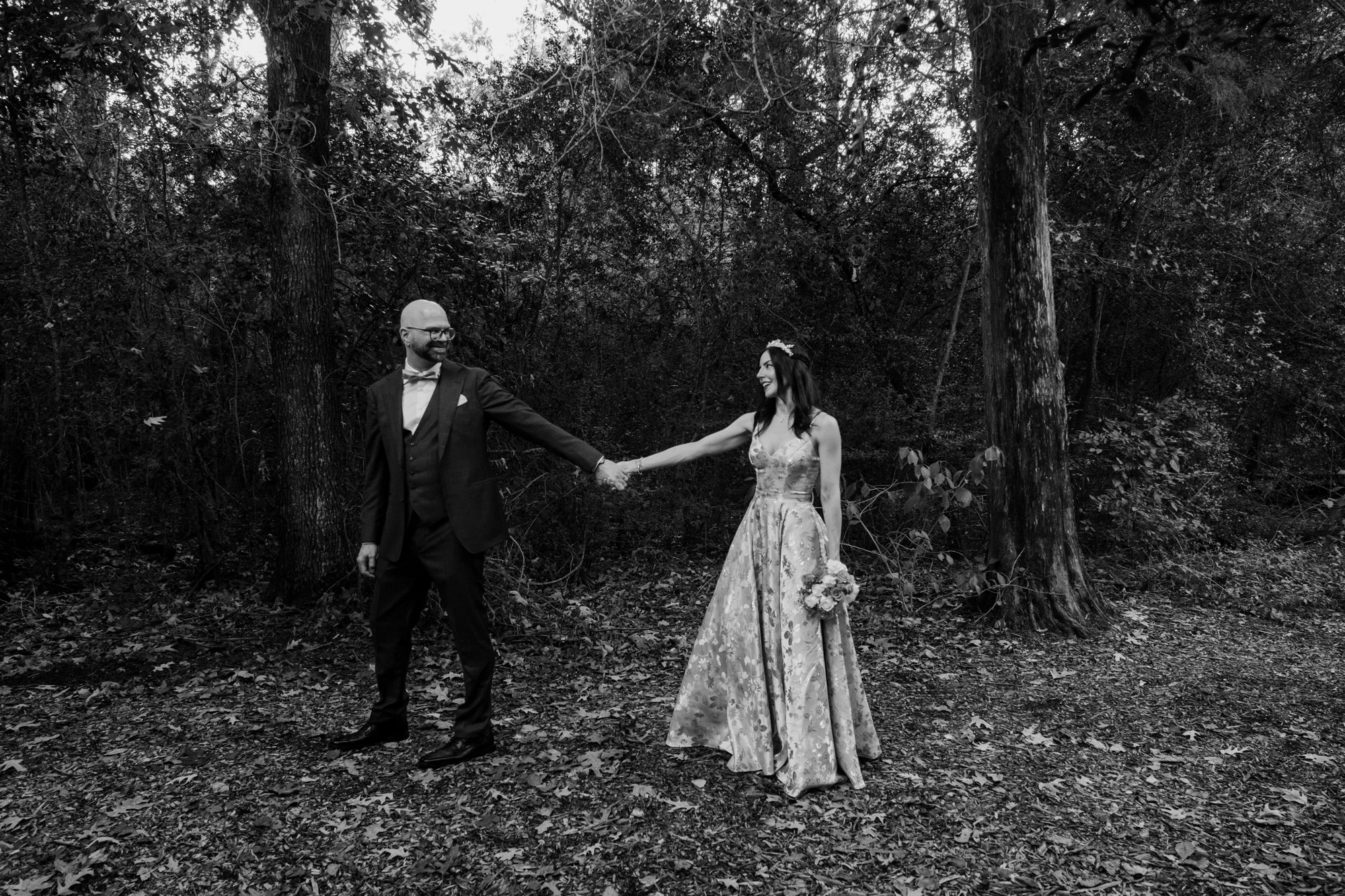 Giverny_Wedding_Houston_Arboretum_Elopement_AR_0031.jpg