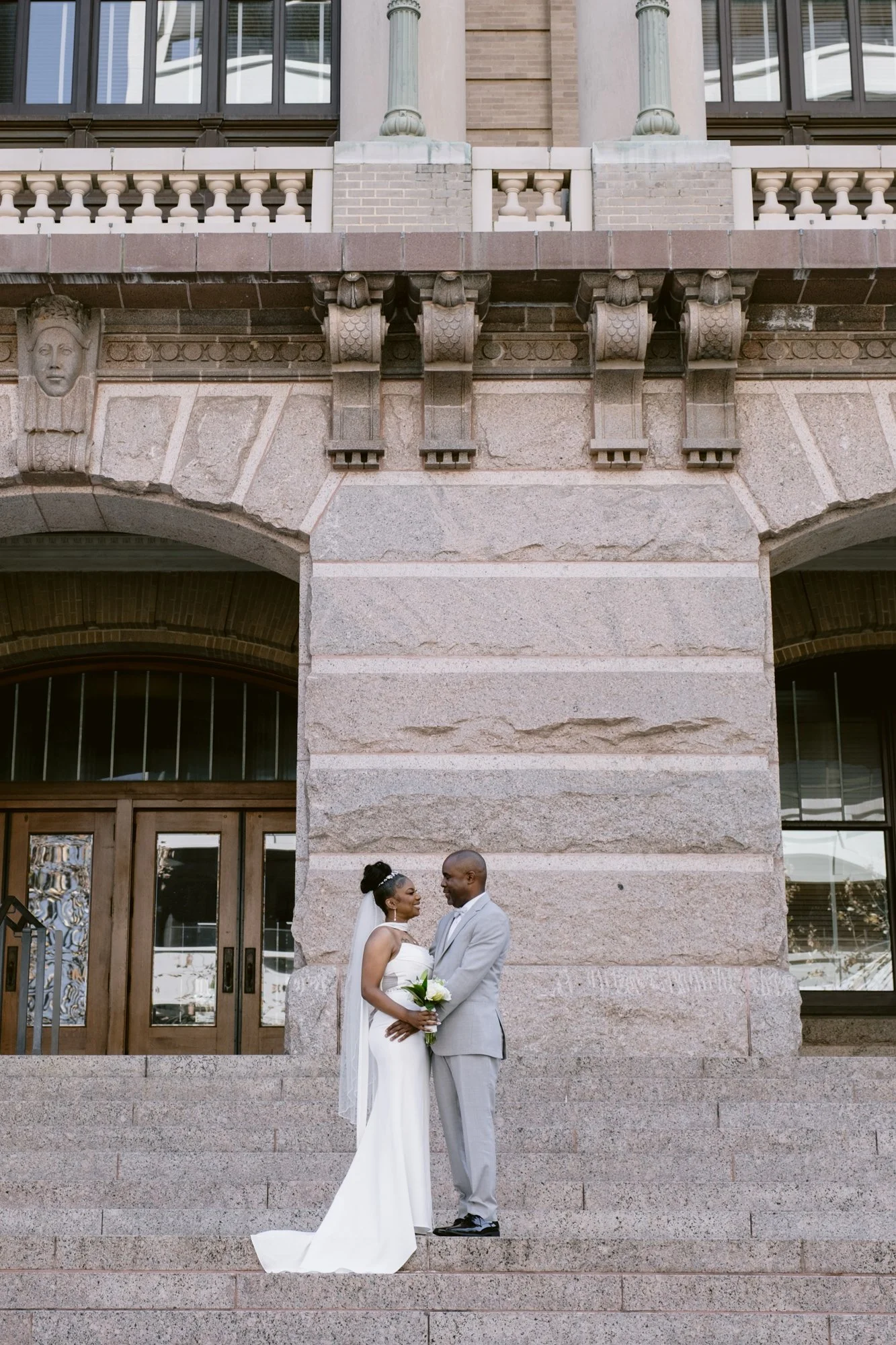 Giverny_Wedding_Houston_1910_Historic_Courthouse_Elopement_AT_0009.jpg