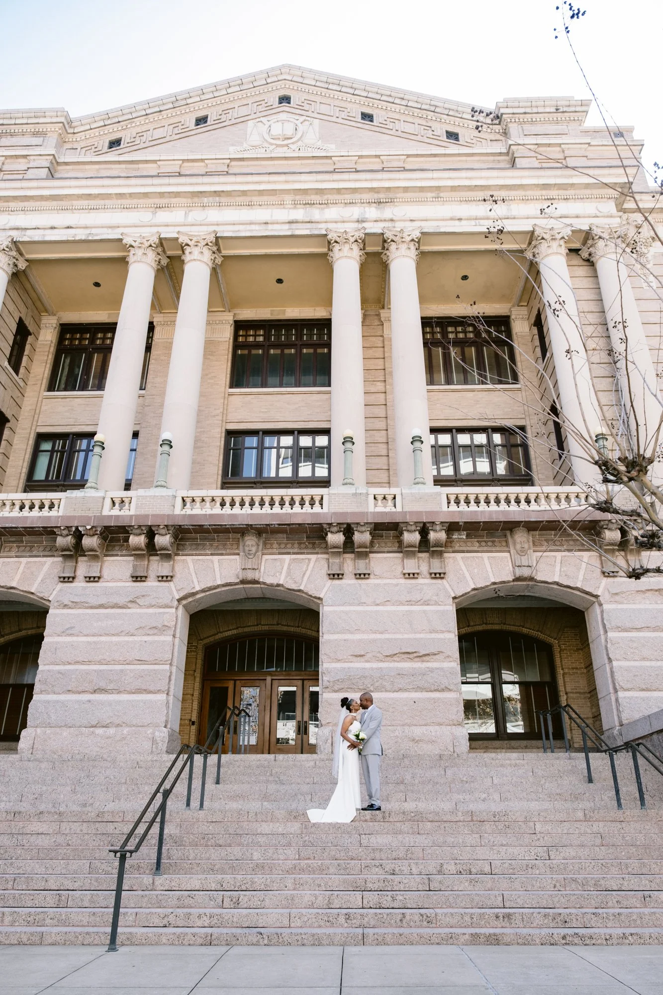 Giverny_Wedding_Houston_1910_Historic_Courthouse_Elopement_AT_0010.jpg
