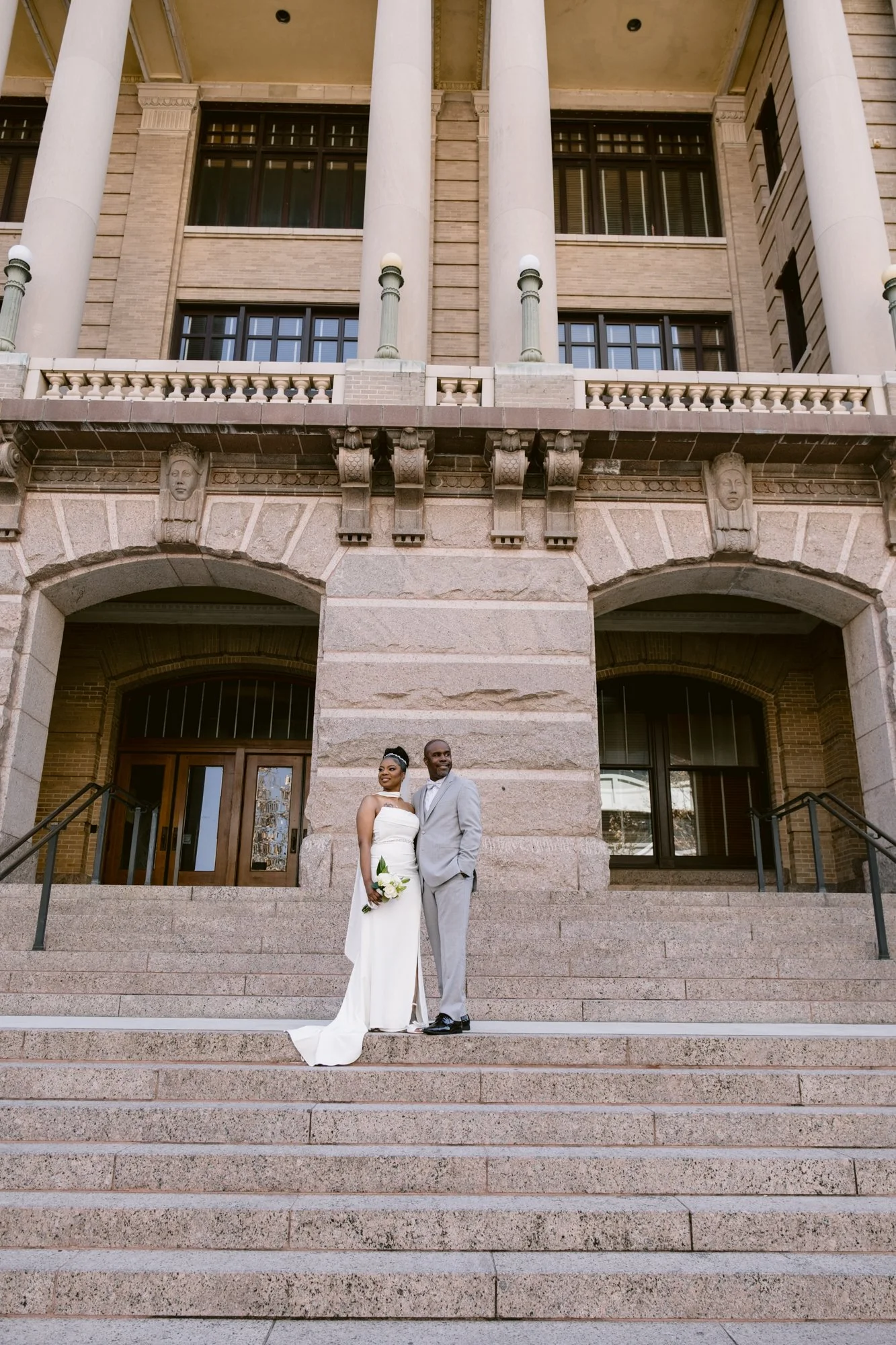 Giverny_Wedding_Houston_1910_Historic_Courthouse_Elopement_AT_0015.jpg