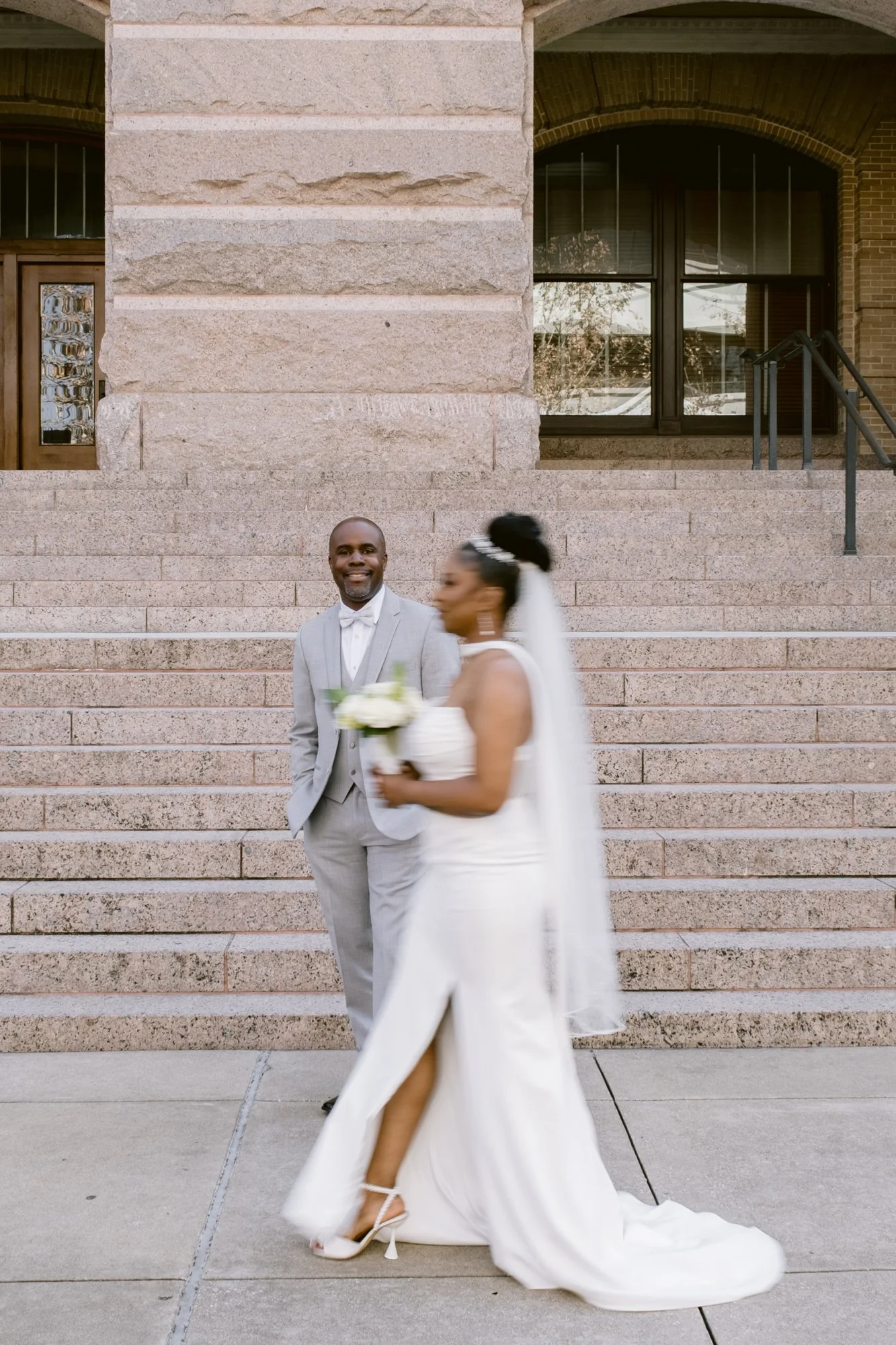 Giverny_Wedding_Houston_1910_Historic_Courthouse_Elopement_AT_0037.jpg