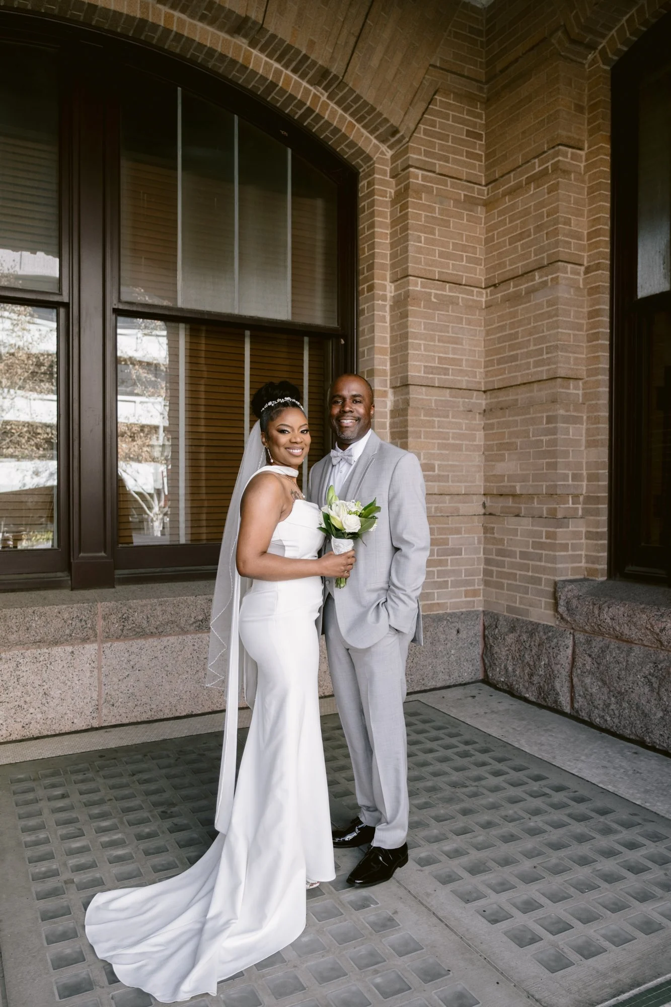 Giverny_Wedding_Houston_1910_Historic_Courthouse_Elopement_AT_0041.jpg