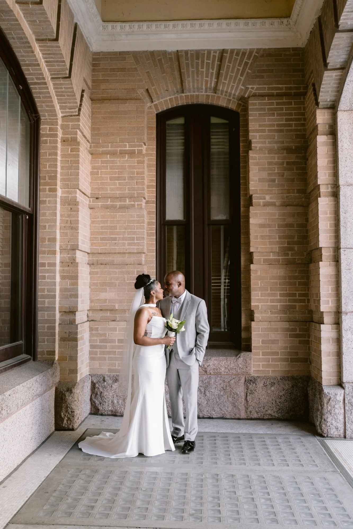 Giverny_Wedding_Houston_1910_Historic_Courthouse_Elopement_AT_0047.jpg
