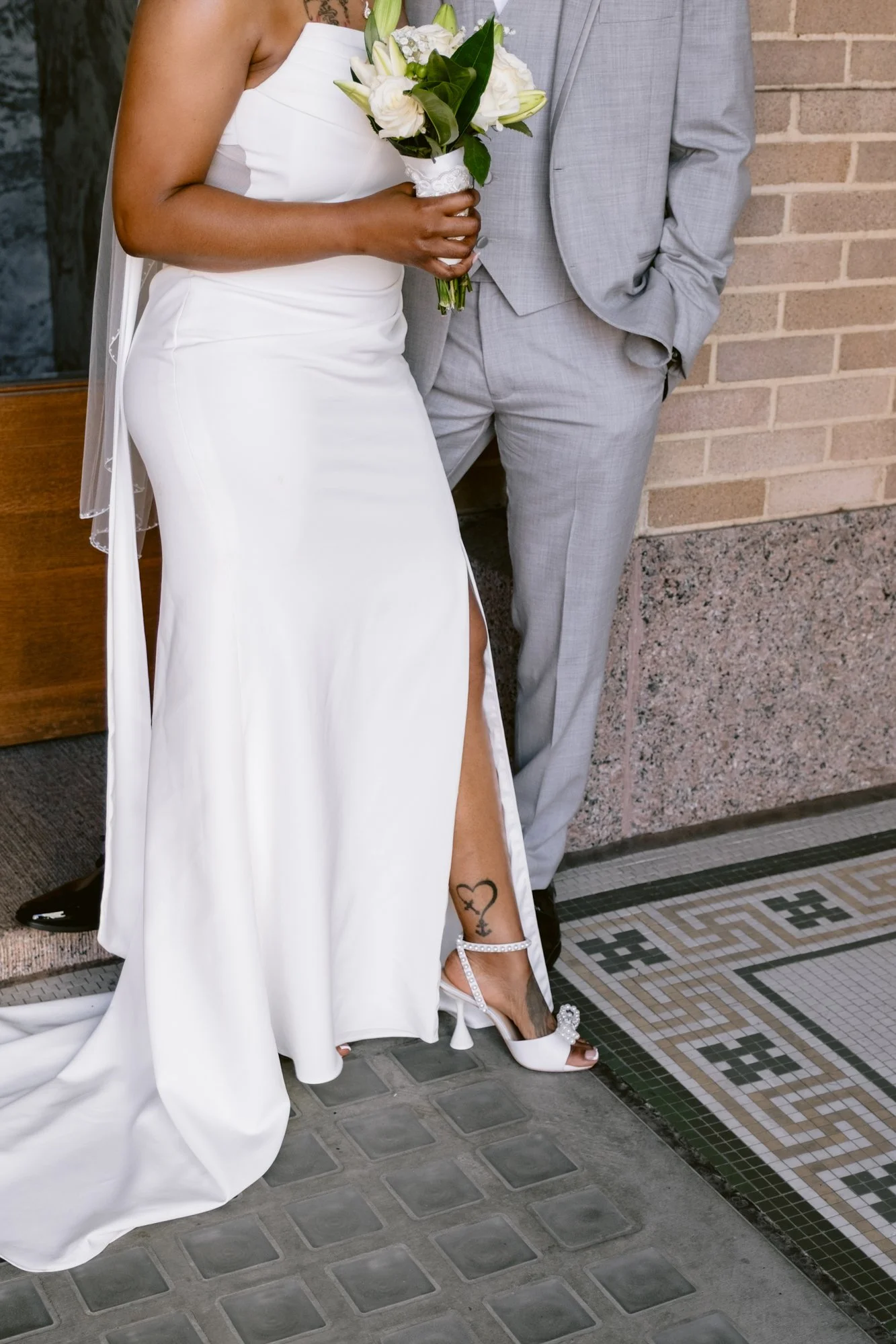 Giverny_Wedding_Houston_1910_Historic_Courthouse_Elopement_AT_0050.jpg