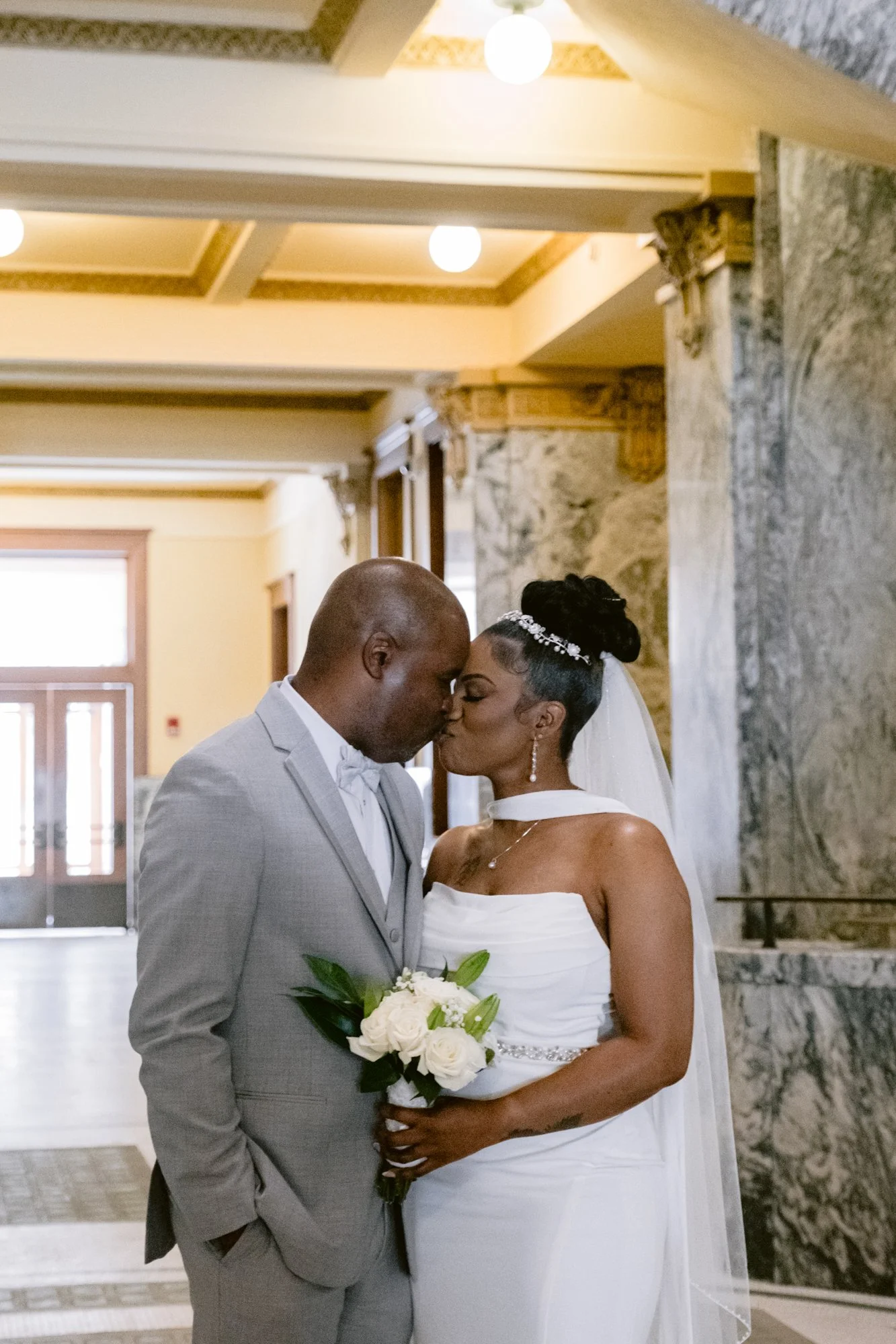 Giverny_Wedding_Houston_1910_Historic_Courthouse_Elopement_AT_0052.jpg