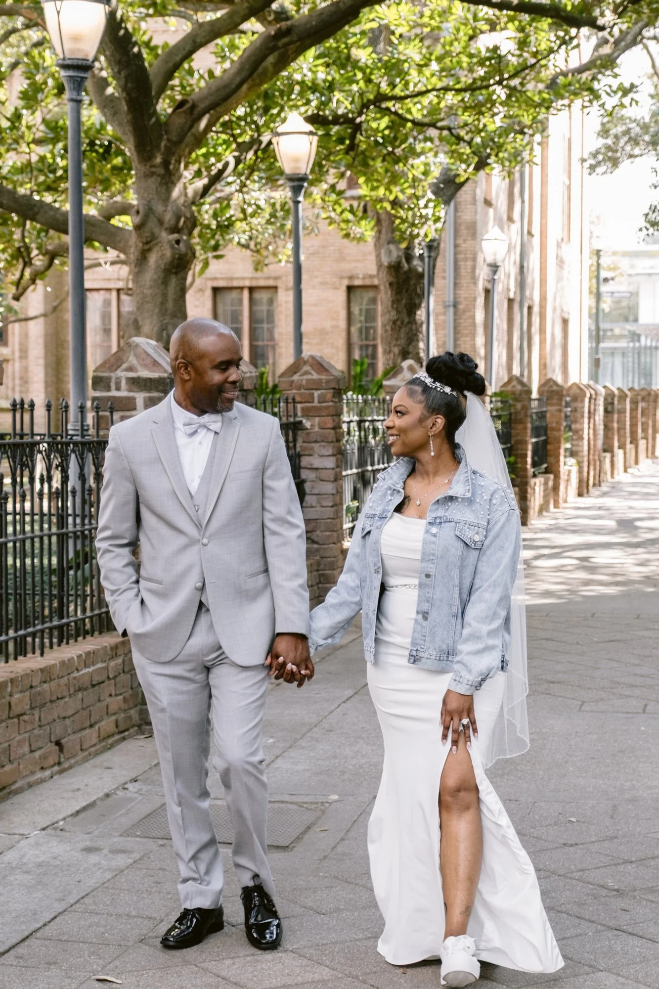 Giverny_Wedding_Houston_1910_Historic_Courthouse_Elopement_AT_0073.jpg