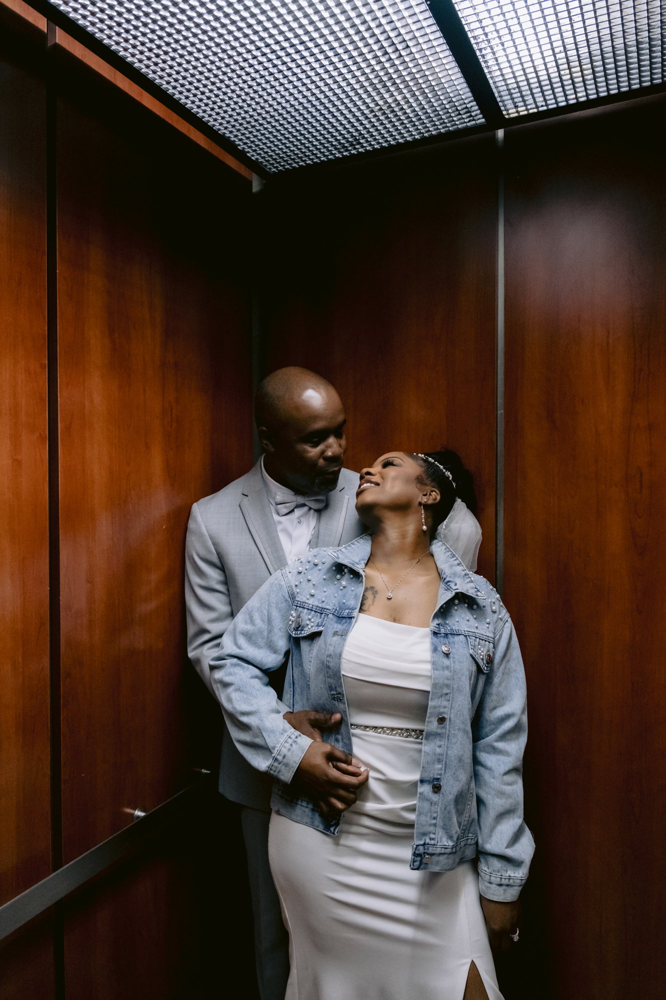 Giverny_Wedding_Houston_1910_Historic_Courthouse_Elopement_AT_0075.jpg