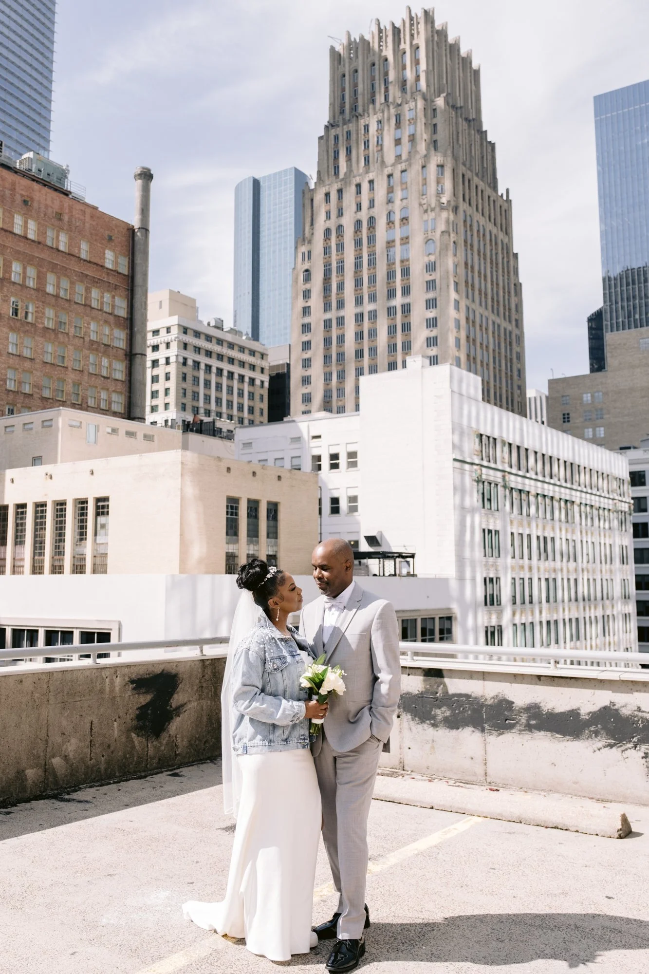Giverny_Wedding_Houston_1910_Historic_Courthouse_Elopement_AT_0077.jpg