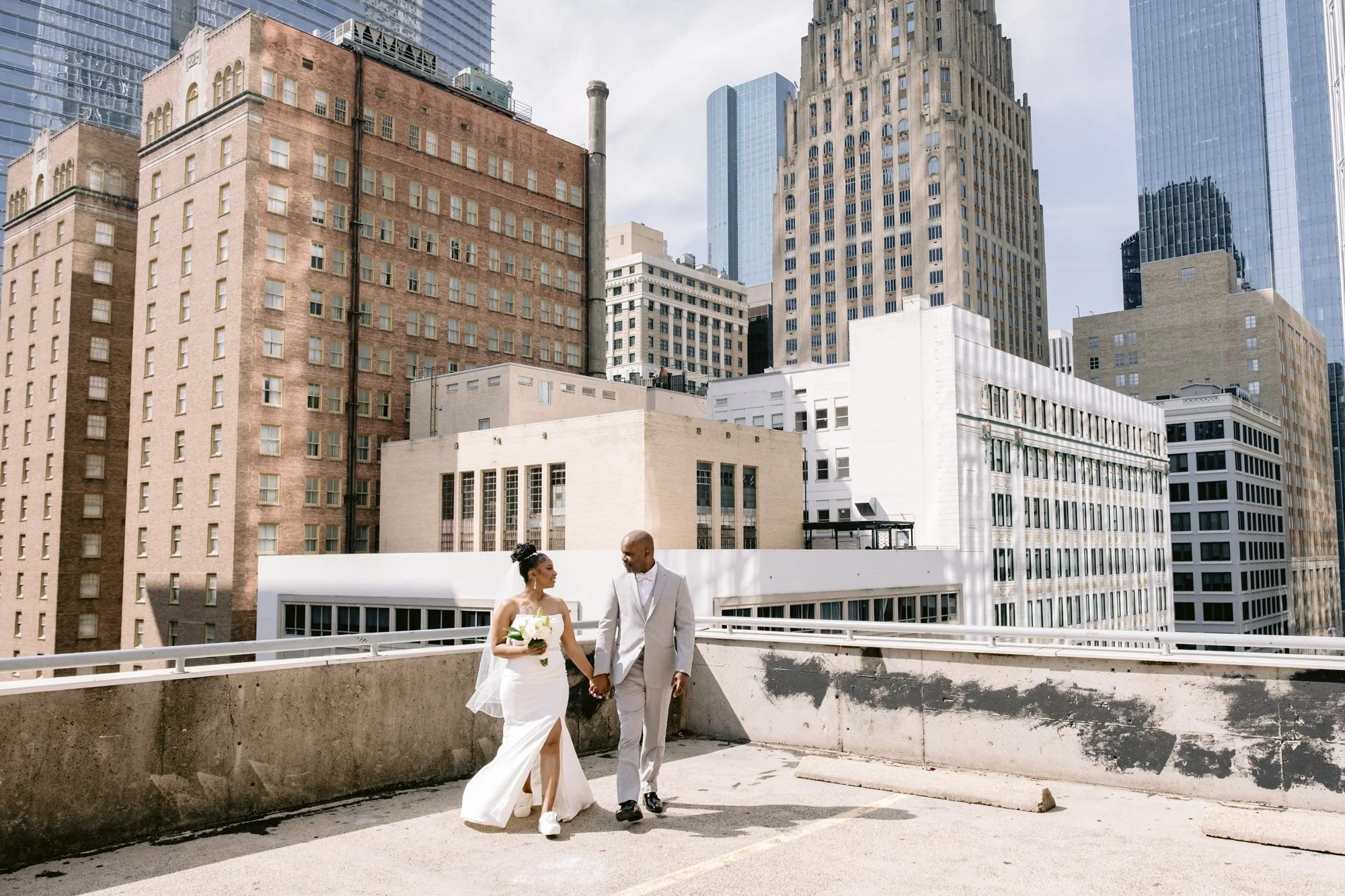 Giverny_Wedding_Houston_1910_Historic_Courthouse_Elopement_AT_0087.jpg