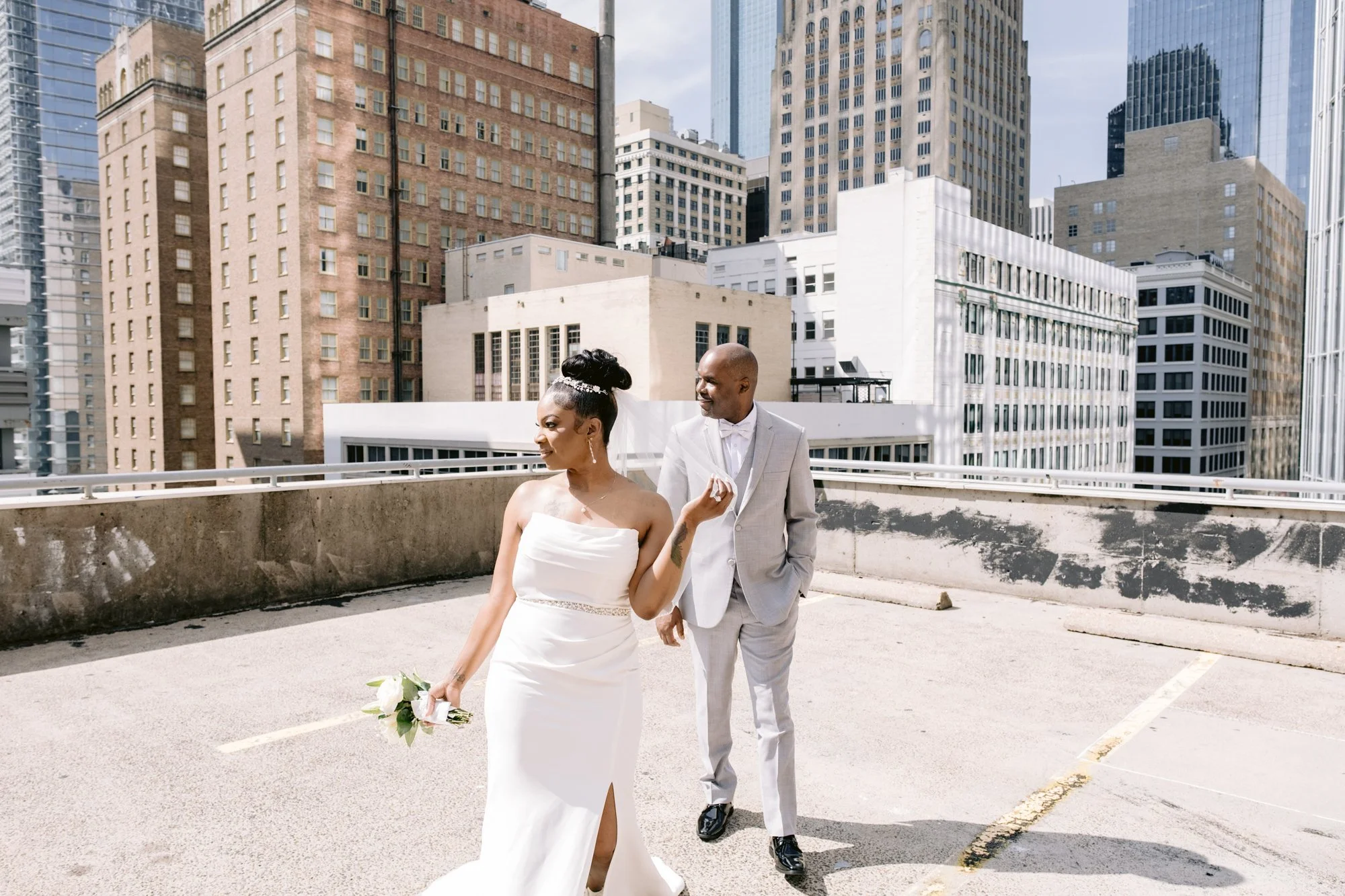 Giverny_Wedding_Houston_1910_Historic_Courthouse_Elopement_AT_0088.jpg