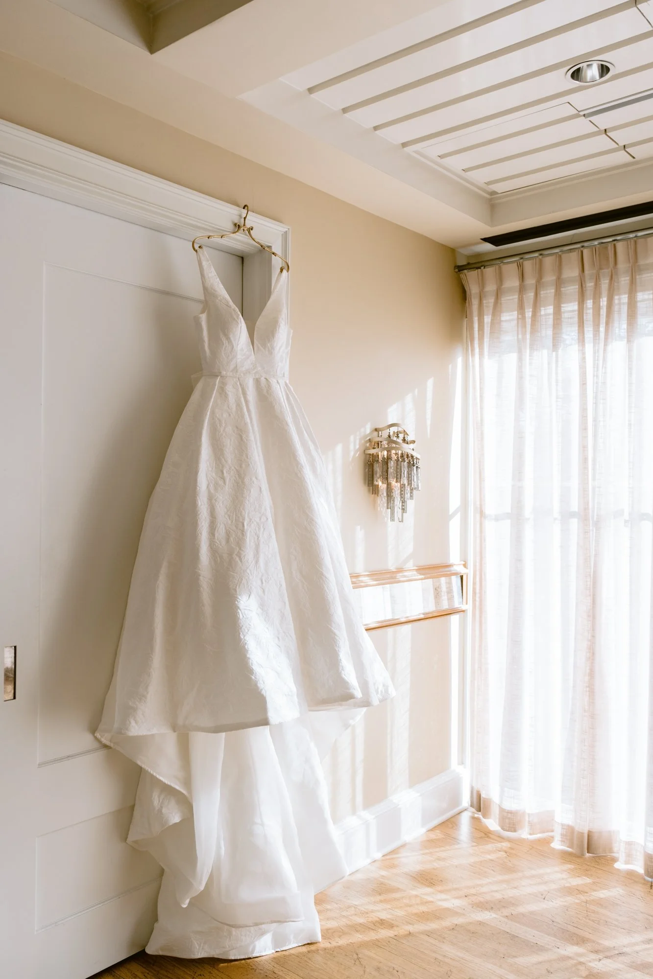 Giverny_Wedding_Houston_Midtown_Brennan's_Restaurant_AG26_0002.jpg