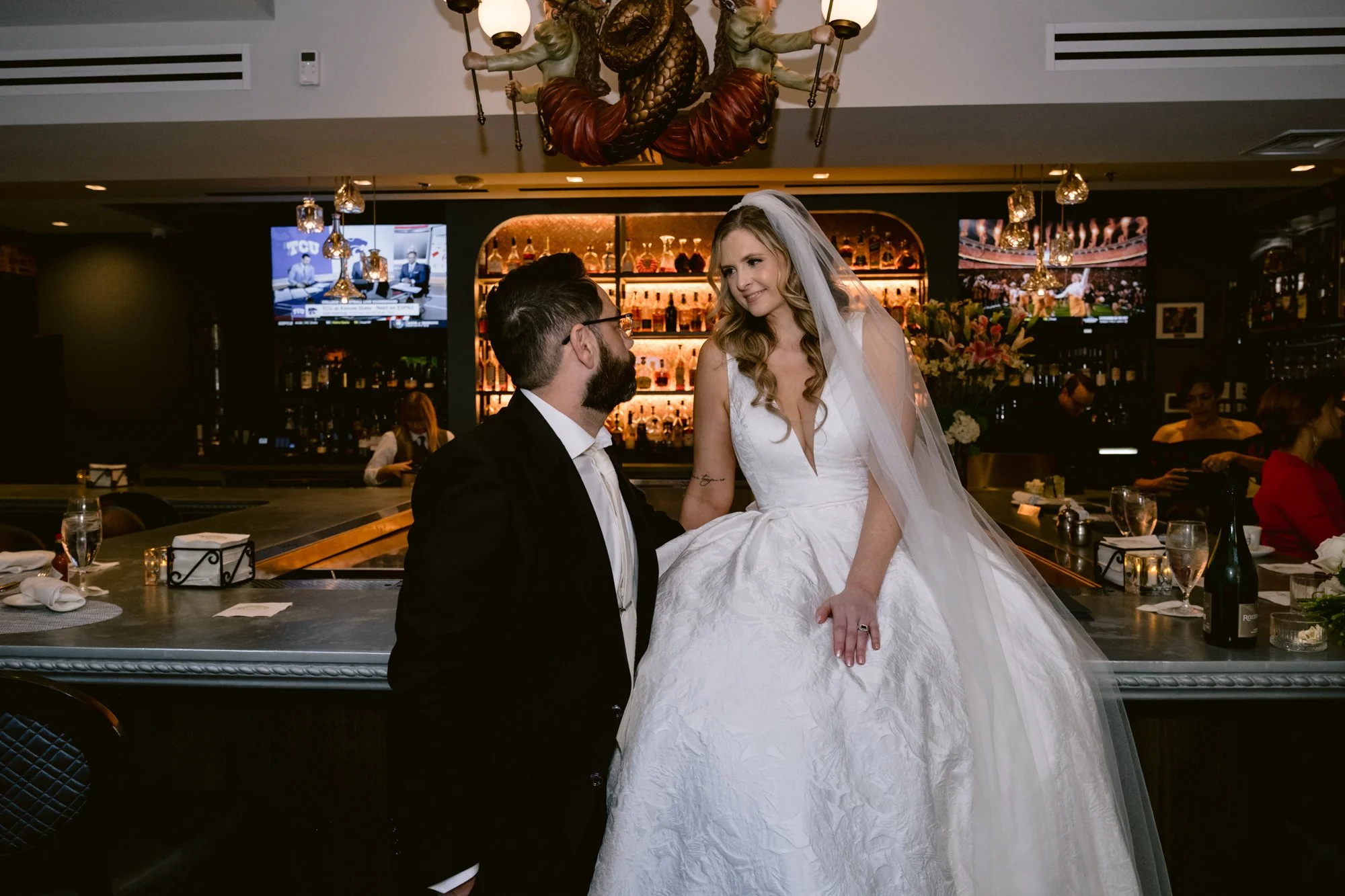 Giverny_Wedding_Houston_Midtown_Brennan's_Restaurant_AG26_0024.jpg