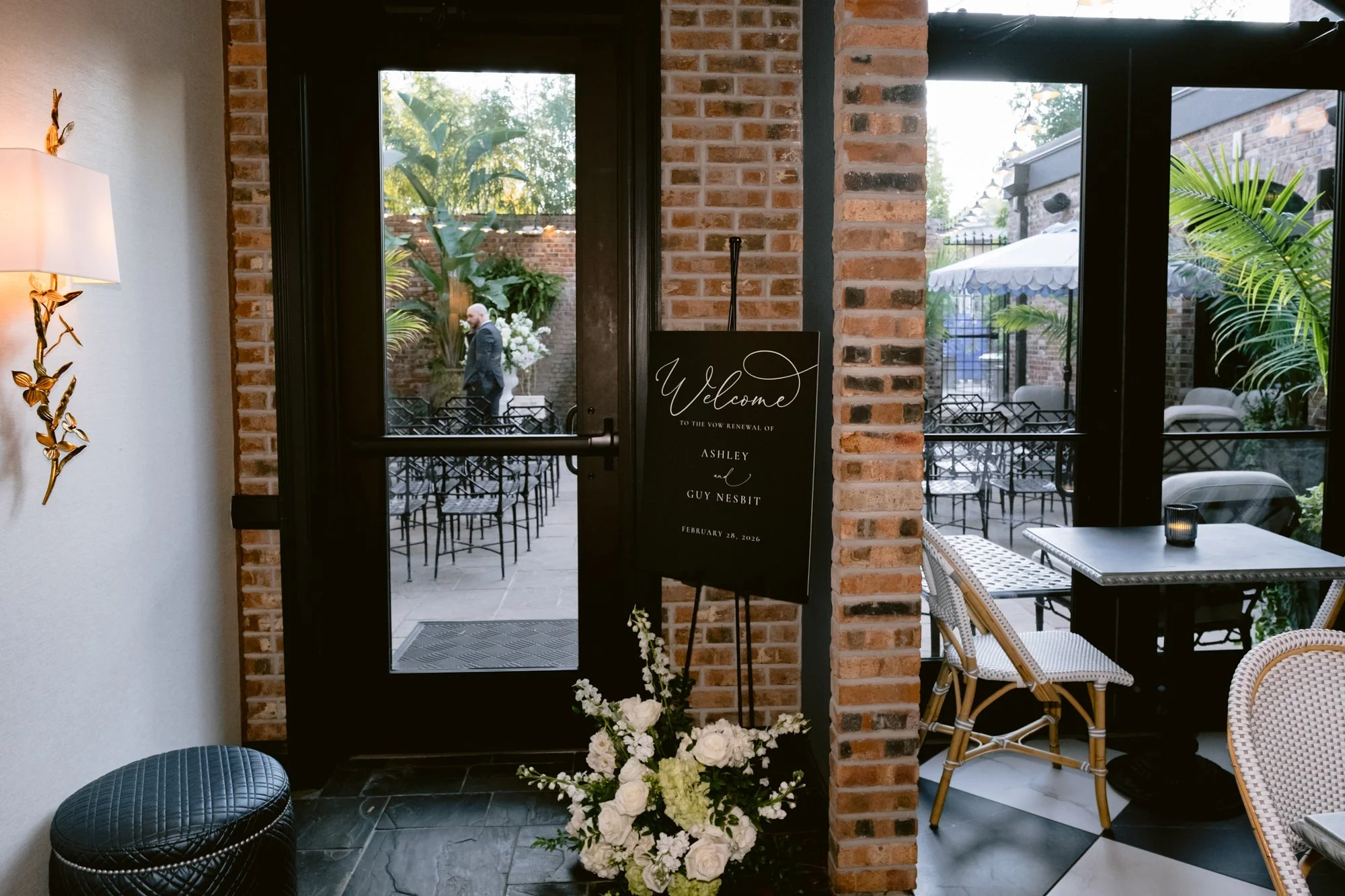 Giverny_Wedding_Houston_Midtown_Brennan's_Restaurant_AG26_0033.jpg
