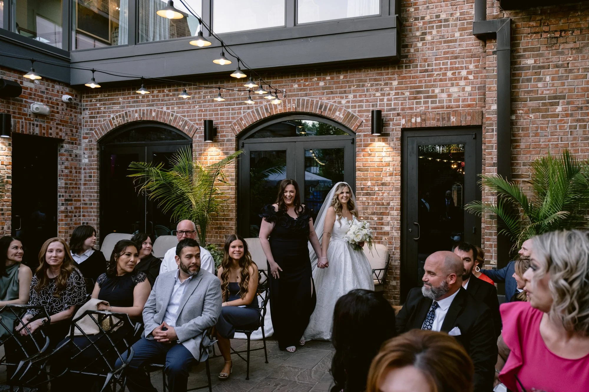 Giverny_Wedding_Houston_Midtown_Brennan's_Restaurant_AG26_0049.jpg