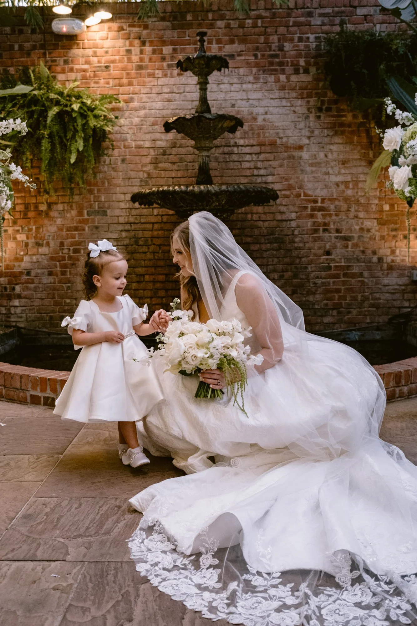 Giverny_Wedding_Houston_Midtown_Brennan's_Restaurant_AG26_0064.jpg