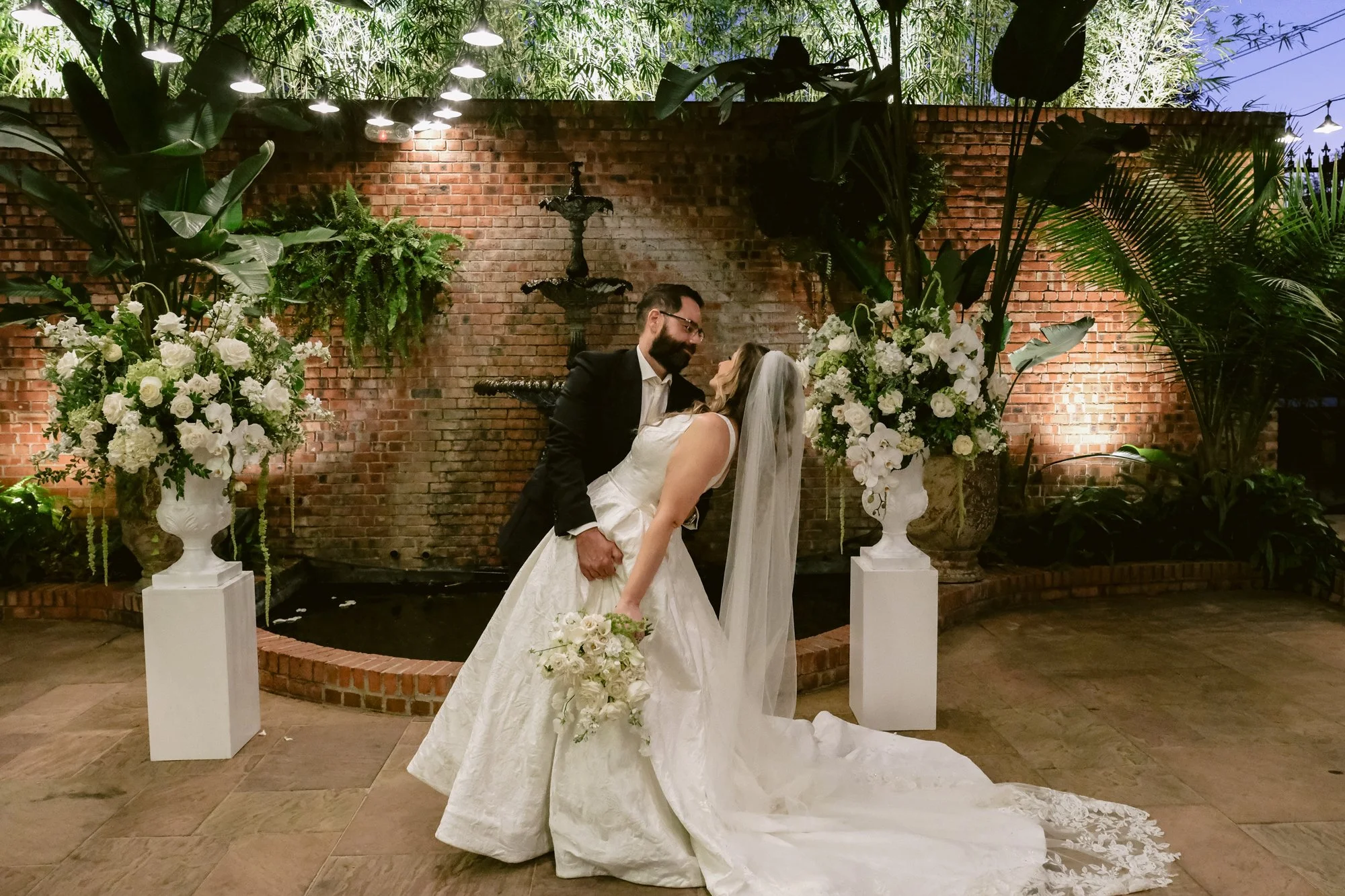 Giverny_Wedding_Houston_Midtown_Brennan's_Restaurant_AG26_0071.jpg