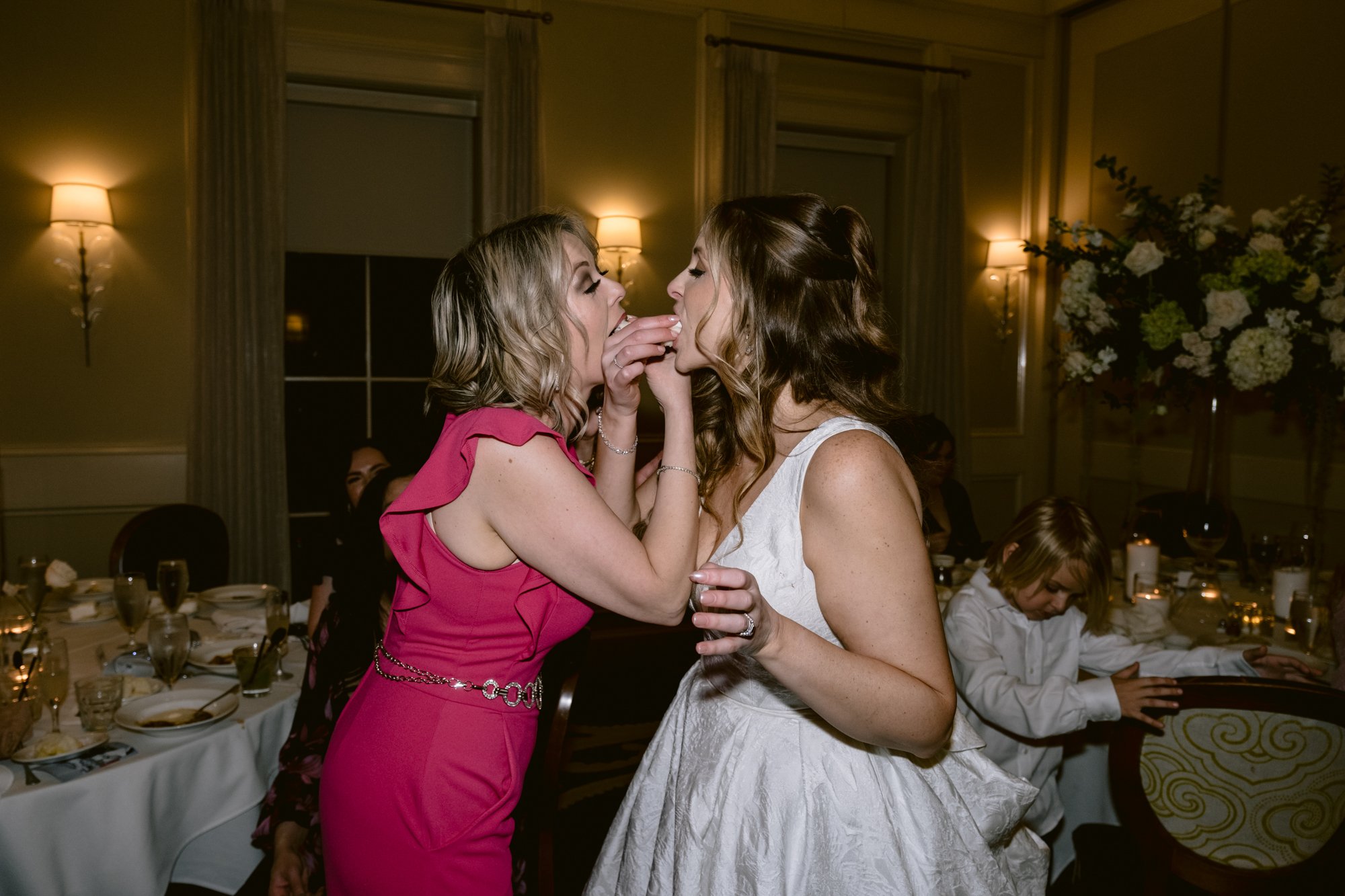 Giverny_Wedding_Houston_Midtown_Brennan's_Restaurant_AG26_0085.jpg