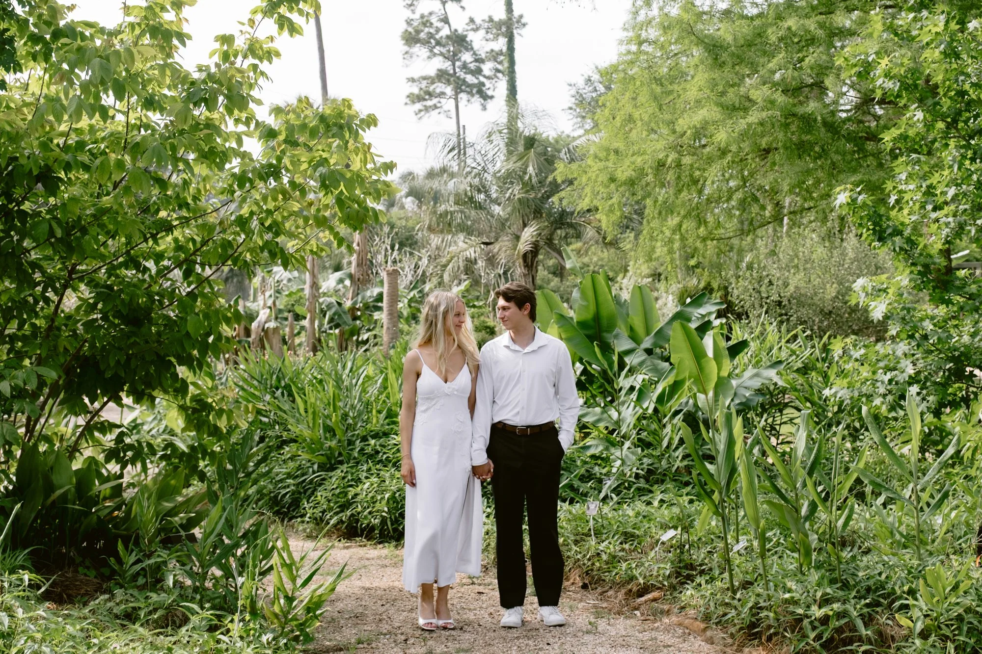 Giverny-Wedding-Mercer-Botanic-Gardens-Engagement-NM26_0004.jpg