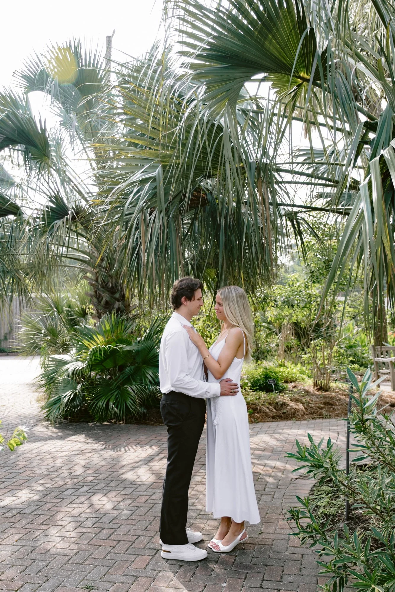 Giverny-Wedding-Mercer-Botanic-Gardens-Engagement-NM26_0011.jpg