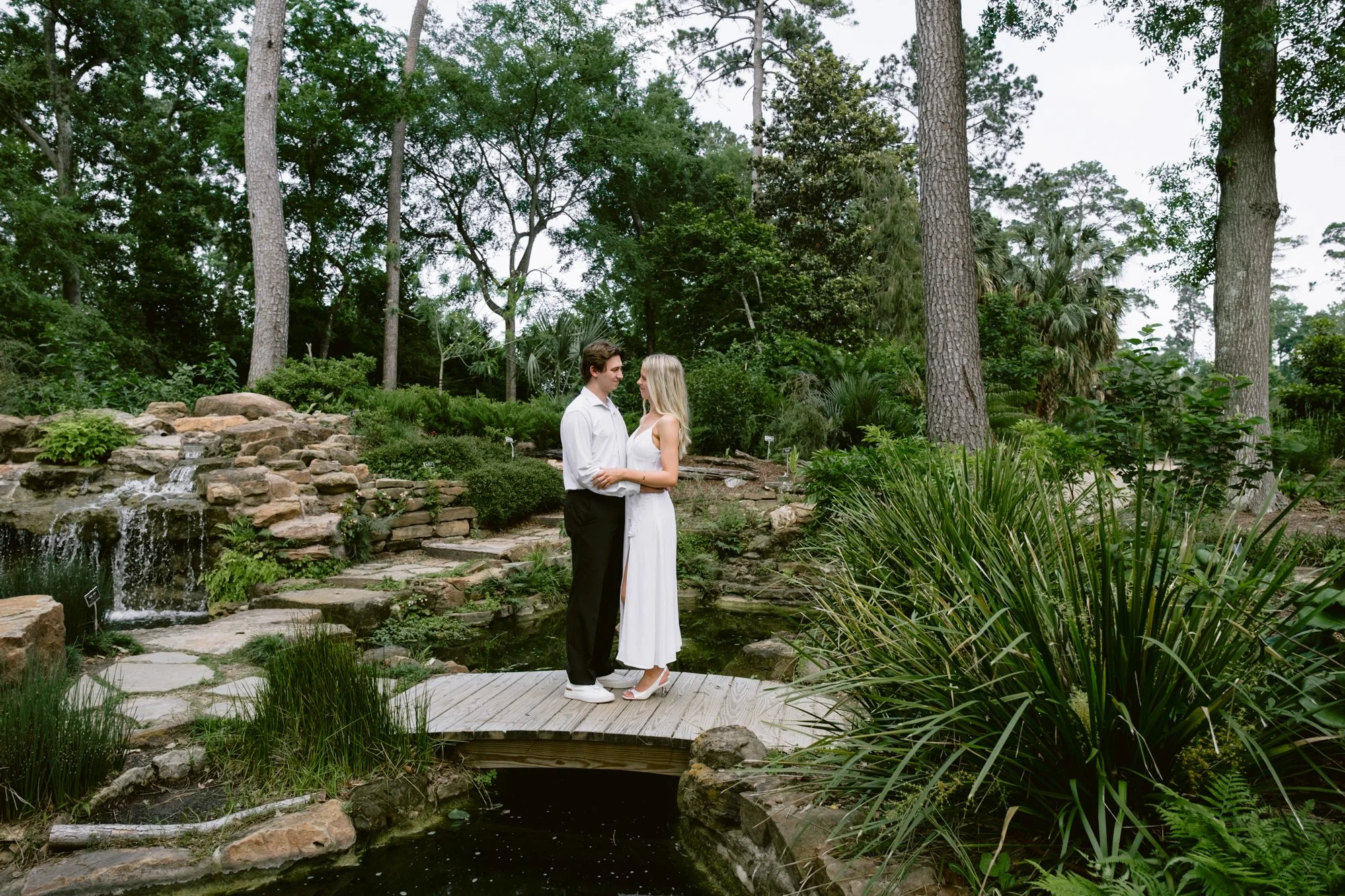Giverny-Wedding-Mercer-Botanic-Gardens-Engagement-NM26_0017.jpg