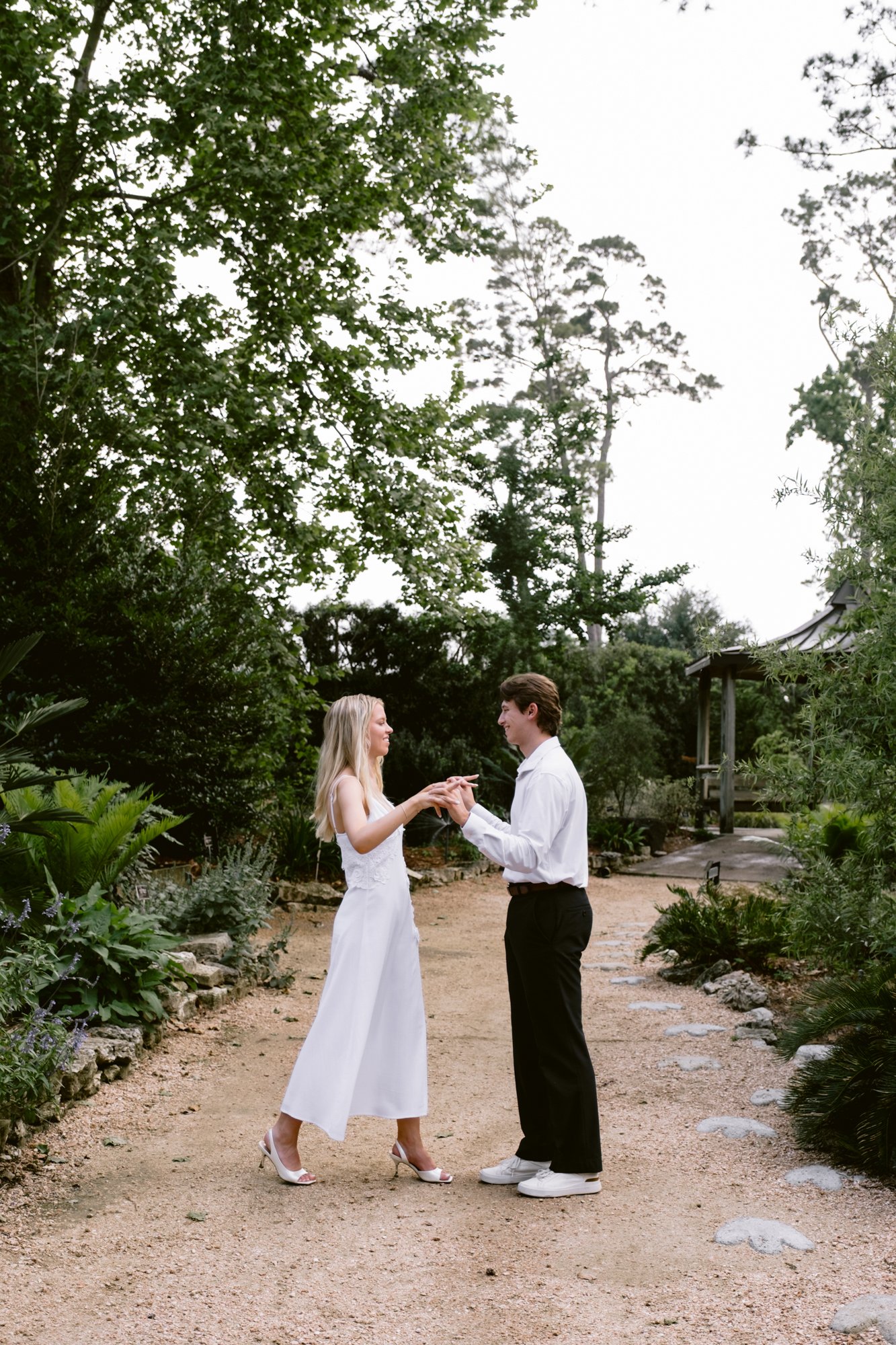 Giverny-Wedding-Mercer-Botanic-Gardens-Engagement-NM26_0028.jpg