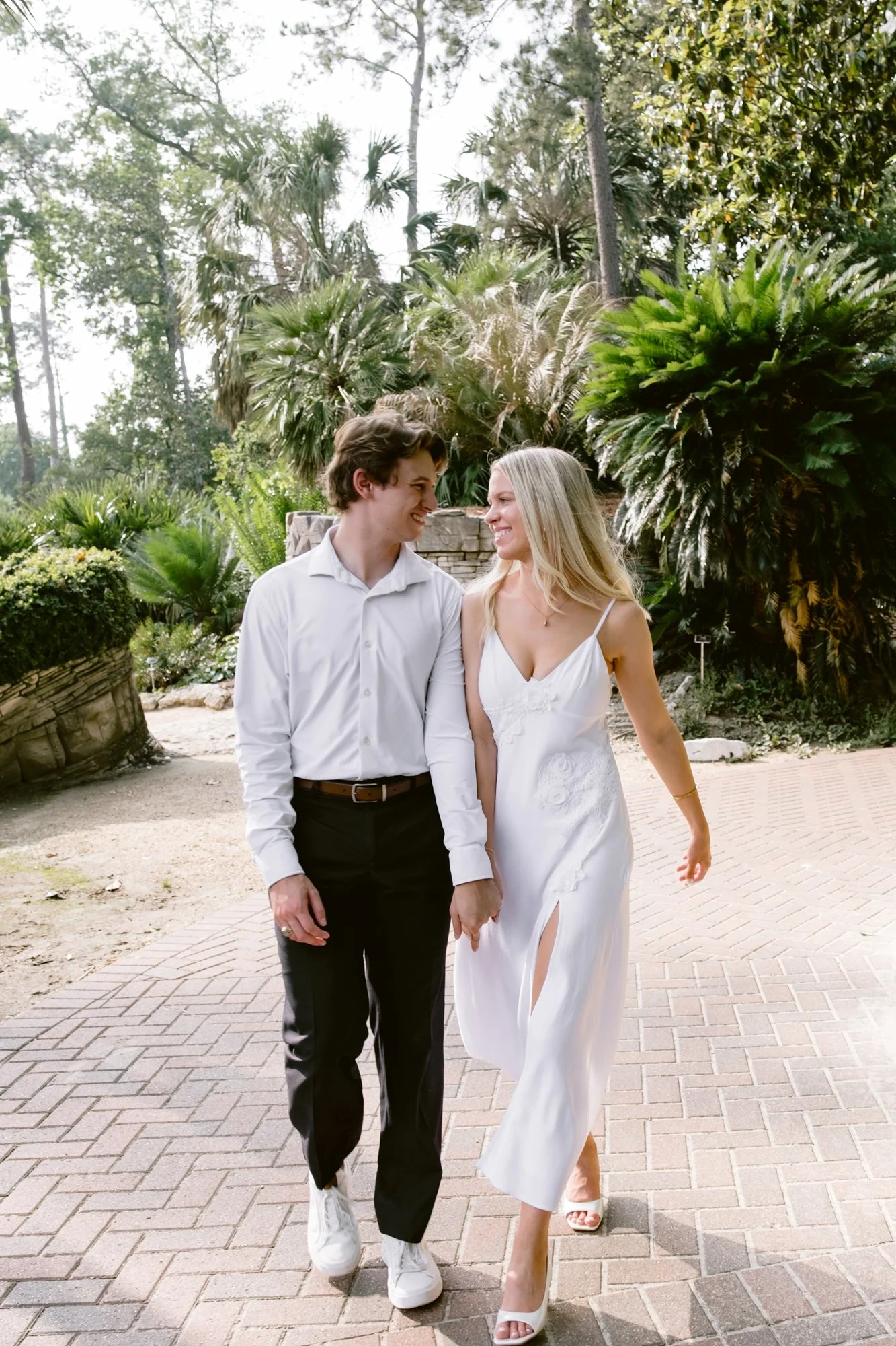 Giverny-Wedding-Mercer-Botanic-Gardens-Engagement-NM26_0041.jpg