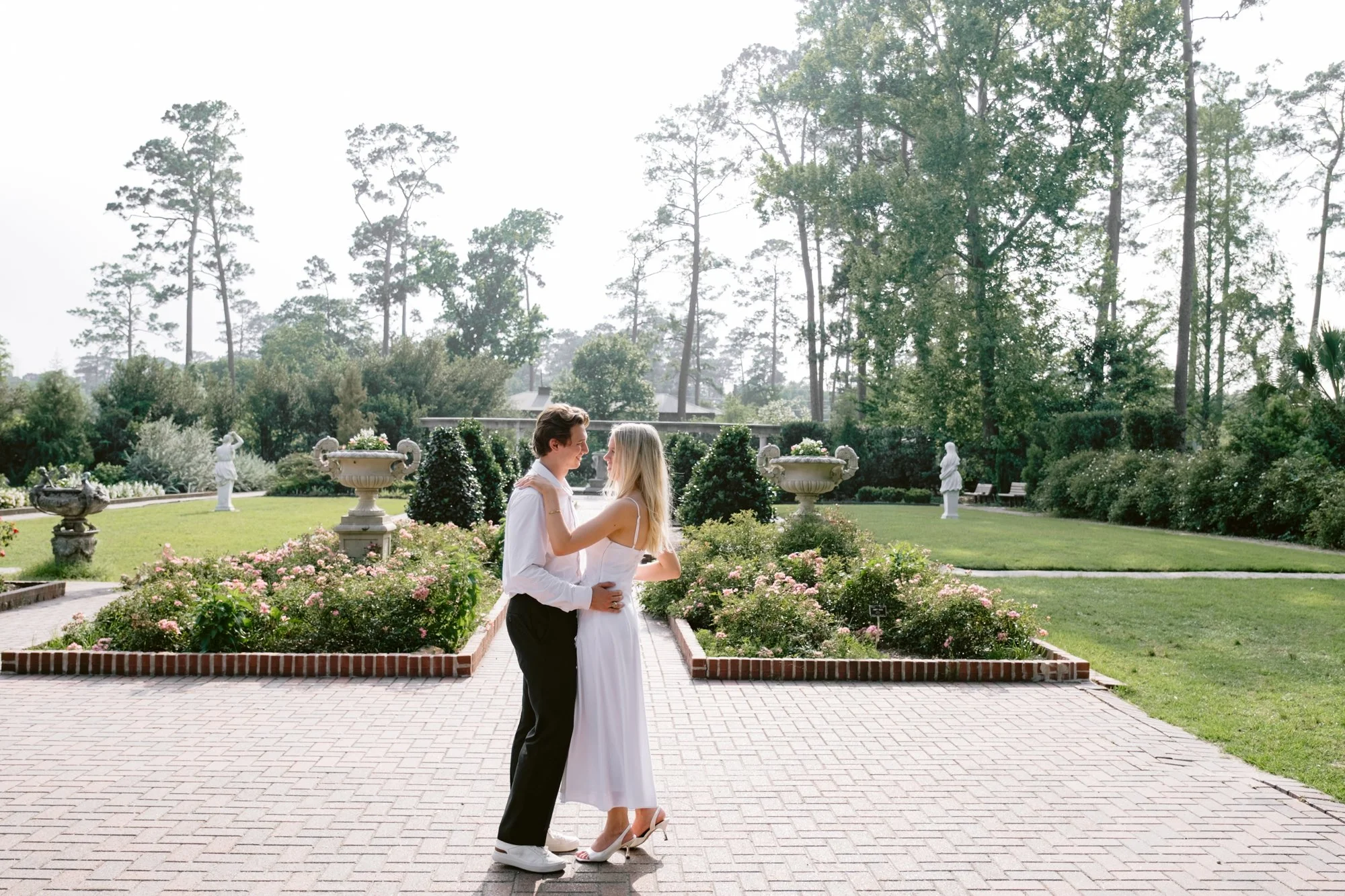 Giverny-Wedding-Mercer-Botanic-Gardens-Engagement-NM26_0044.jpg