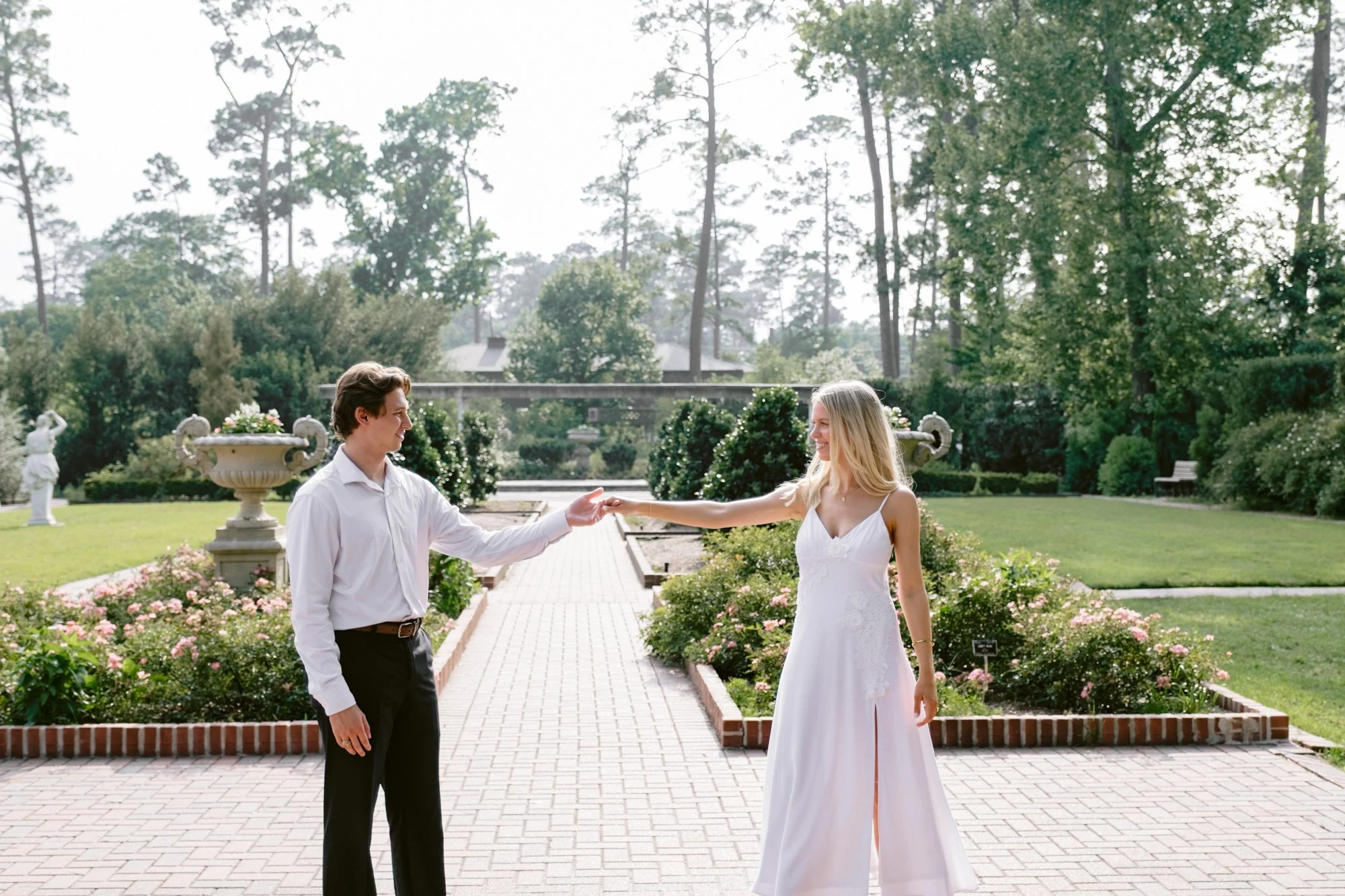 Giverny-Wedding-Mercer-Botanic-Gardens-Engagement-NM26_0046.jpg