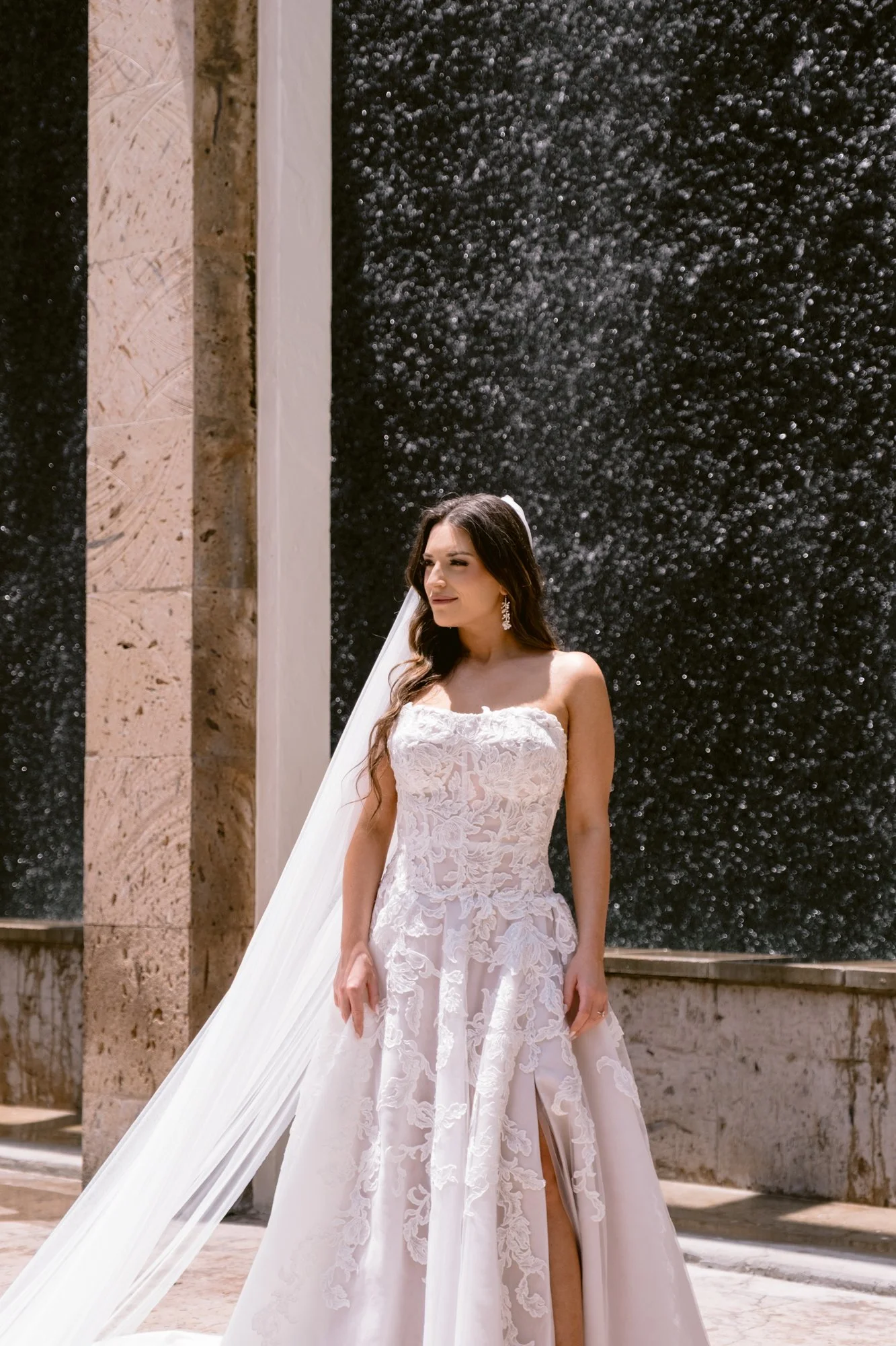 Giverny-Wedding-Bell-Tower-on-34th-Bridal-Session-C26_0046.jpg