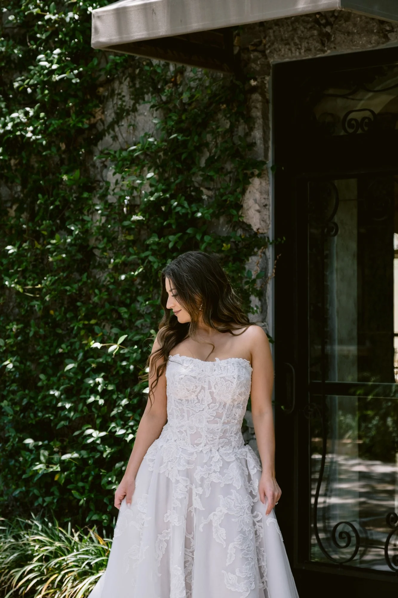 Giverny-Wedding-Bell-Tower-on-34th-Bridal-Session-C26_0061.jpg