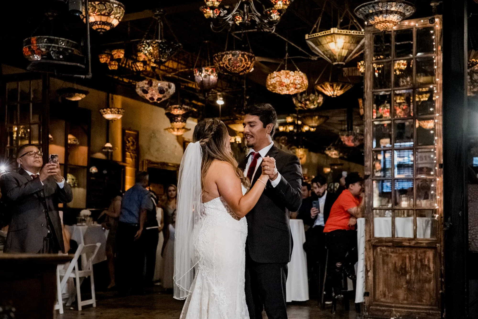 Giverny-Wedding-Nouveau-Antique-Art-Venue-JJ23_0118.jpg