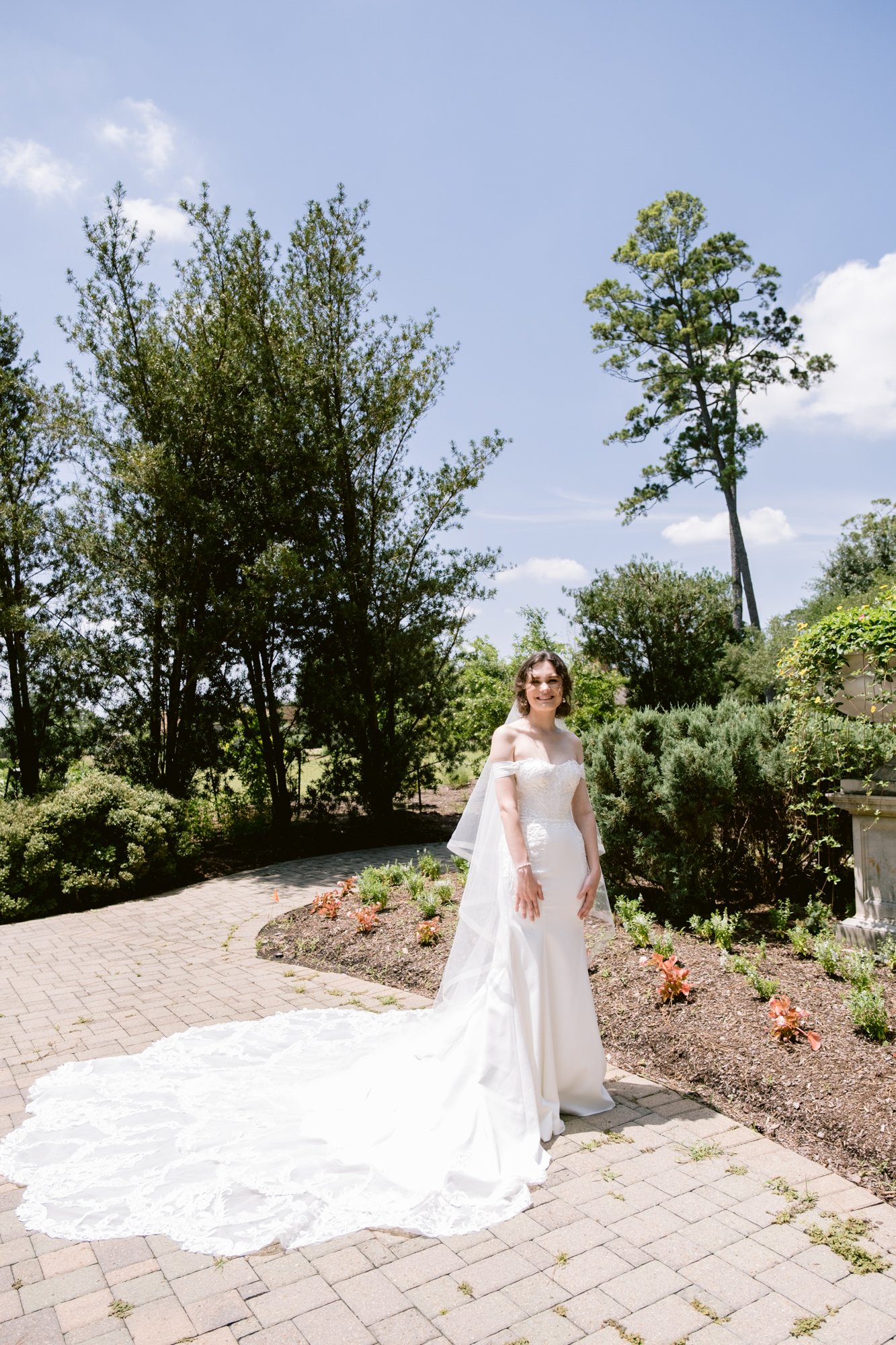 Giverny-Wedding-Mercer-Botanic-Gardens-Bridal-M26_0010.jpg