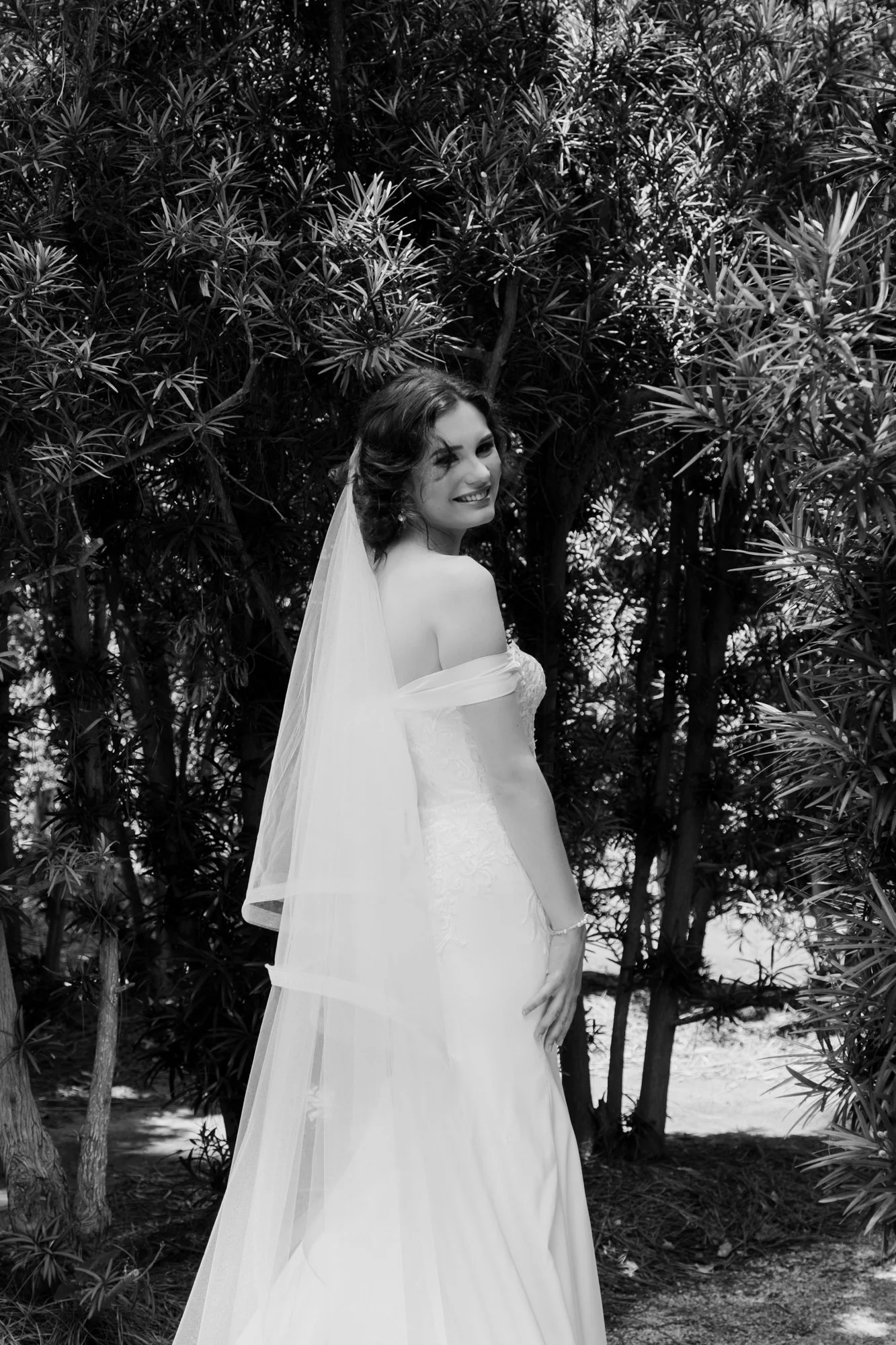Giverny-Wedding-Mercer-Botanic-Gardens-Bridal-M26_0037.jpg