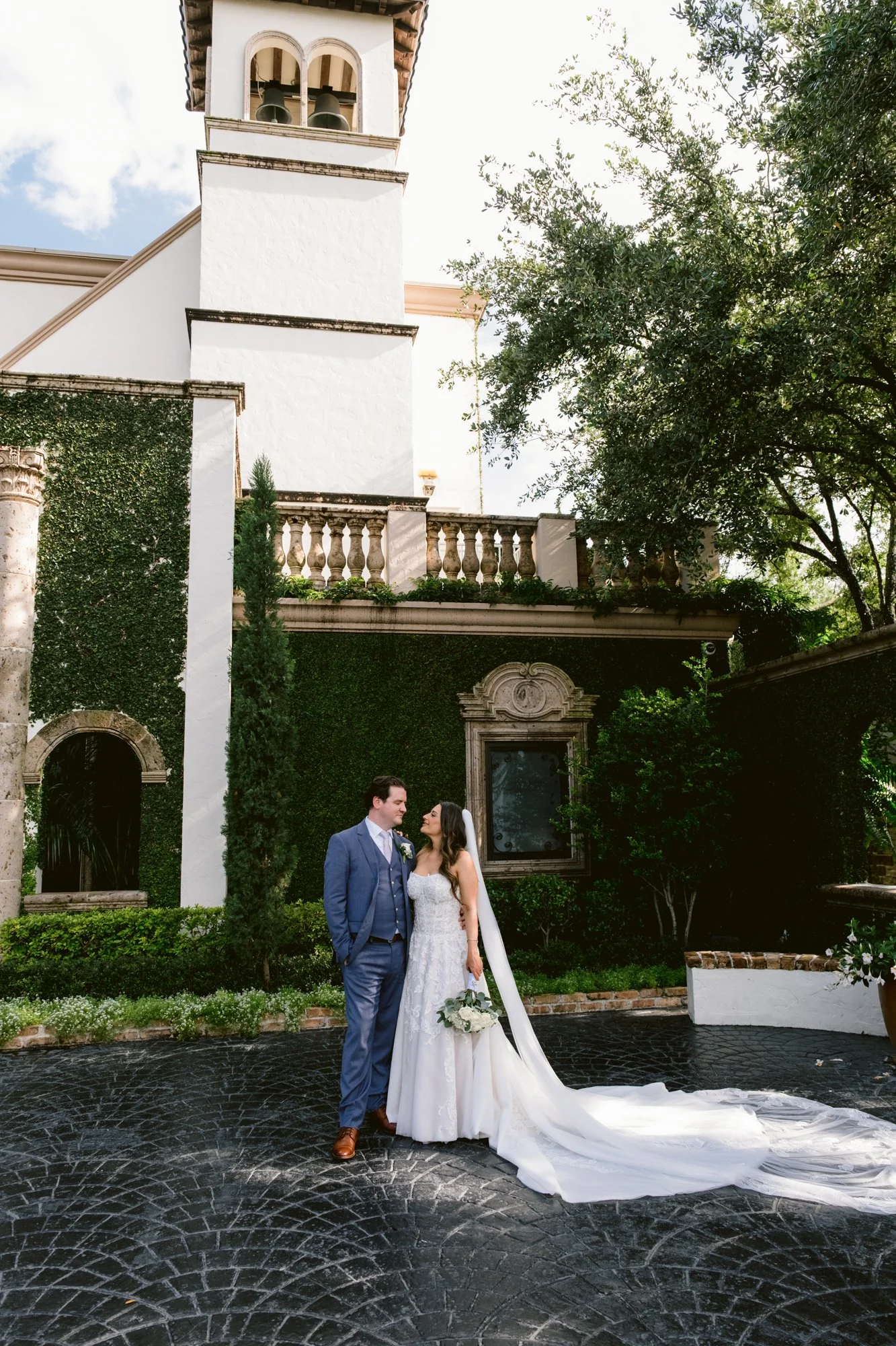 4-Giverny-Wedding-Bell-Tower-on-34th-Reception-CA26_0017.jpg