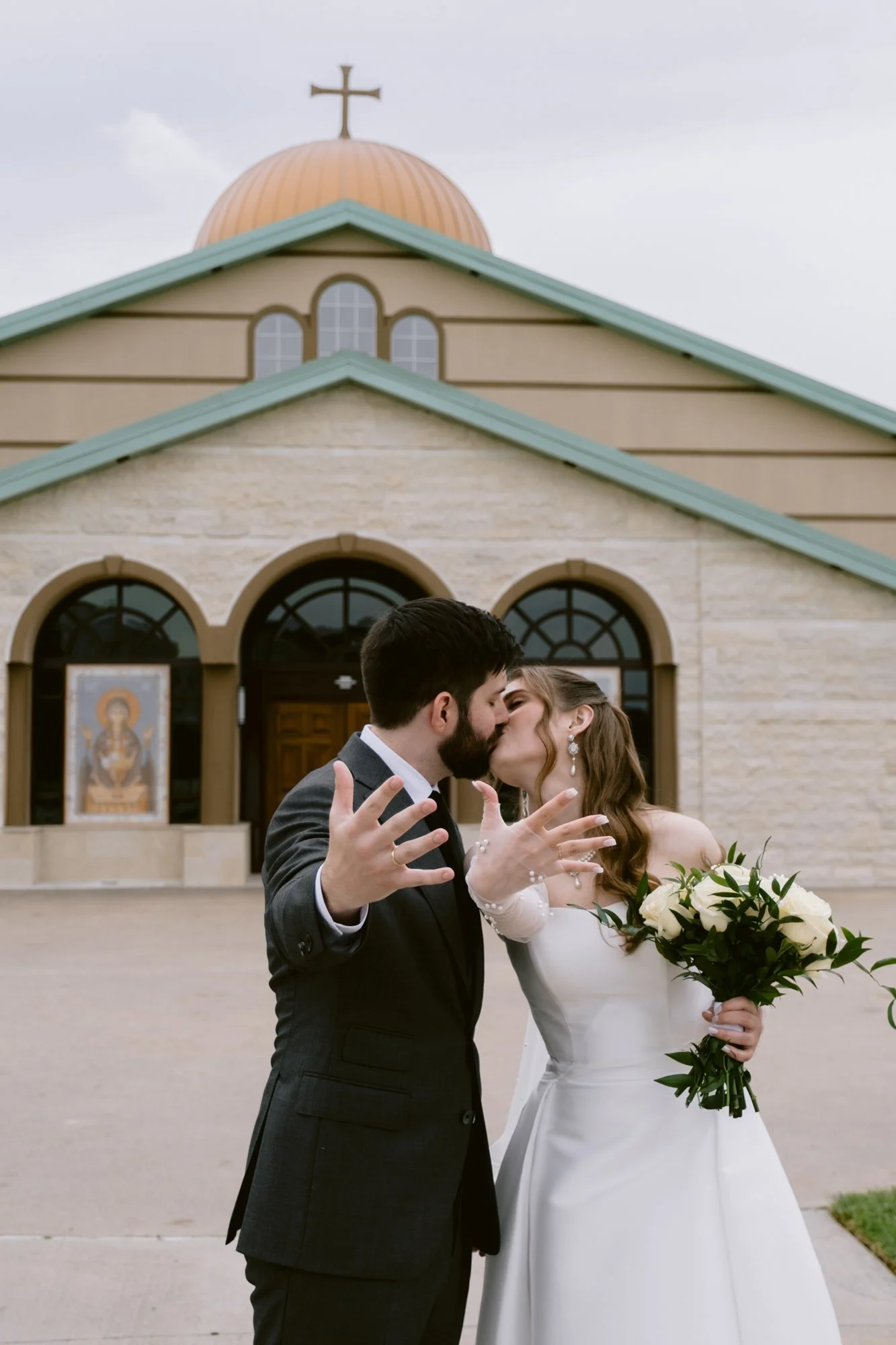 Giverny-Wedding-St-Joseph-Orthodox-Church-vt26_0124.jpg
