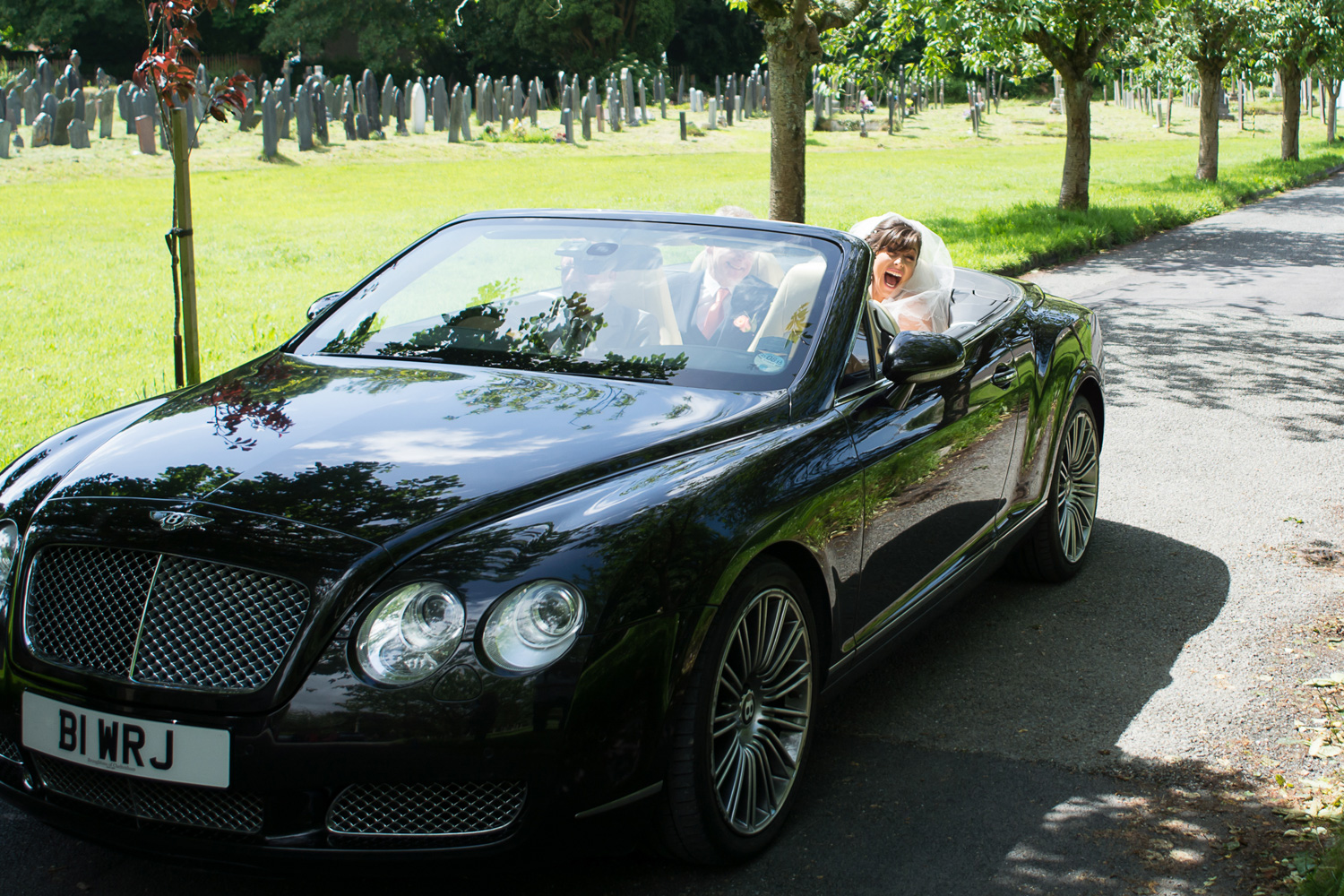 the bride arrives in style at st mary's church plympton plymouth