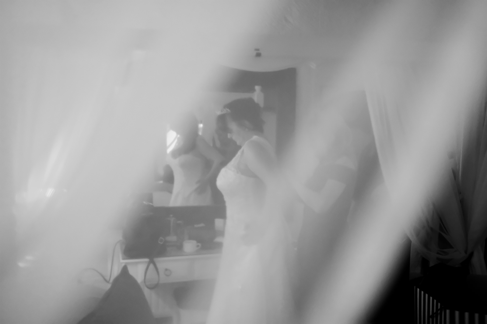 Polhawn Fort Wedding 015.jpg