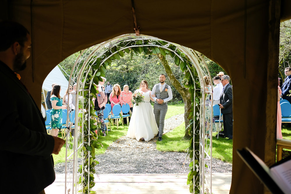 cornish tipi wedding photography 025.jpg