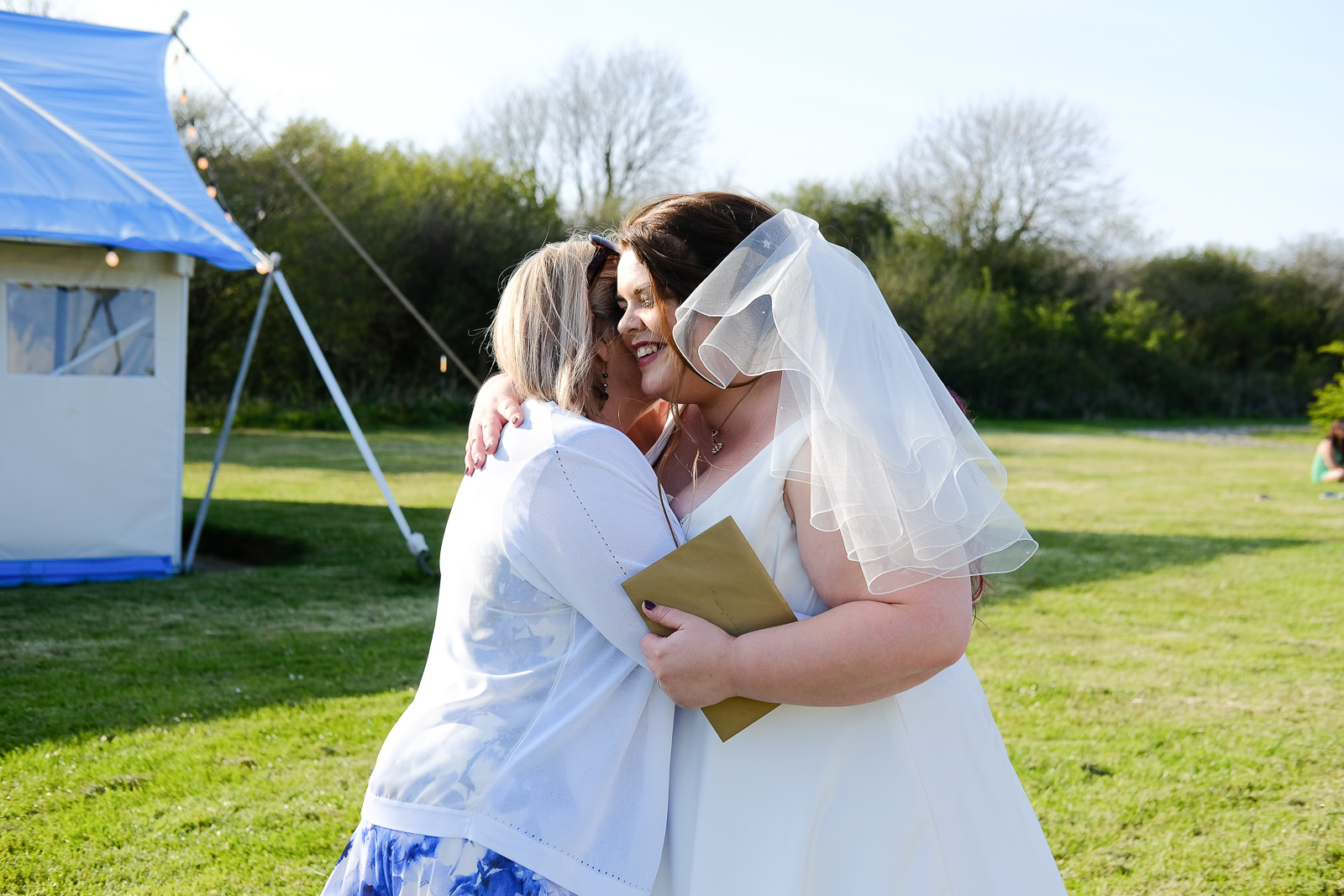 cornish tipi wedding photography 061.jpg