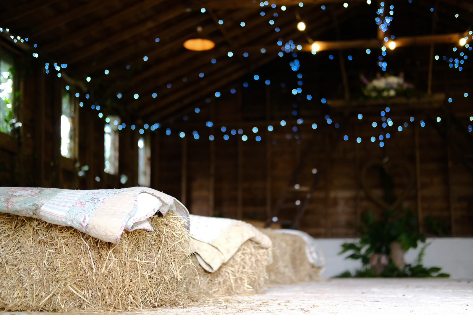 Rustic elopement at The Cow Shed in Cornwall 008.jpg