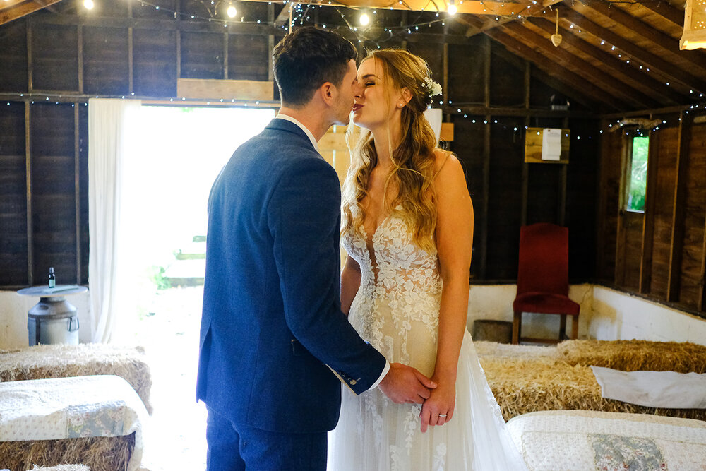 Elopement at The Cow Shed, Cornwall 019.jpg