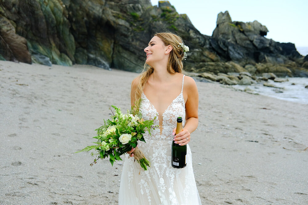 Elopement at The Cow Shed, Cornwall 058.jpg